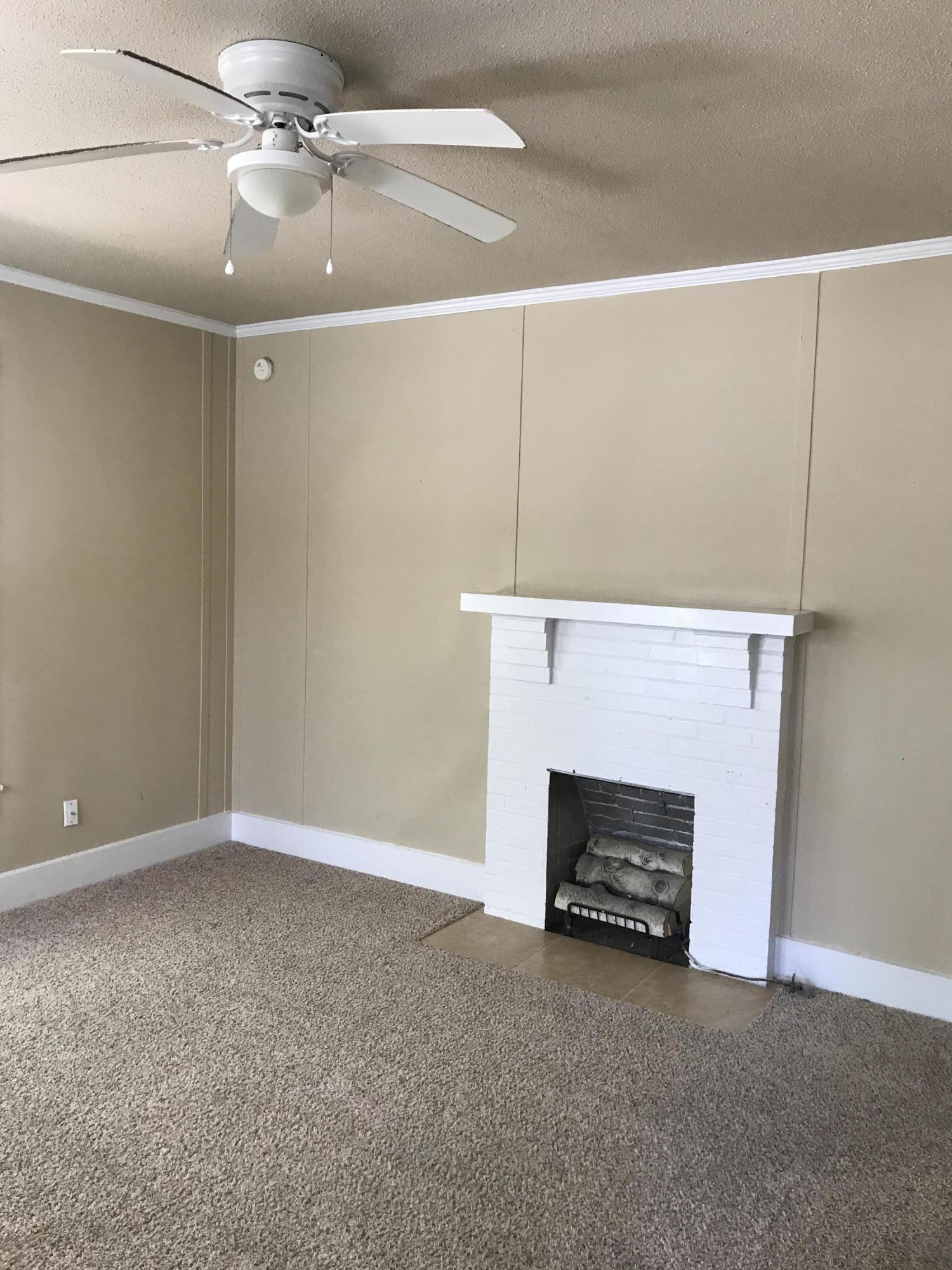 TOWN OF DEFUNIAK SPRINGS - Residential