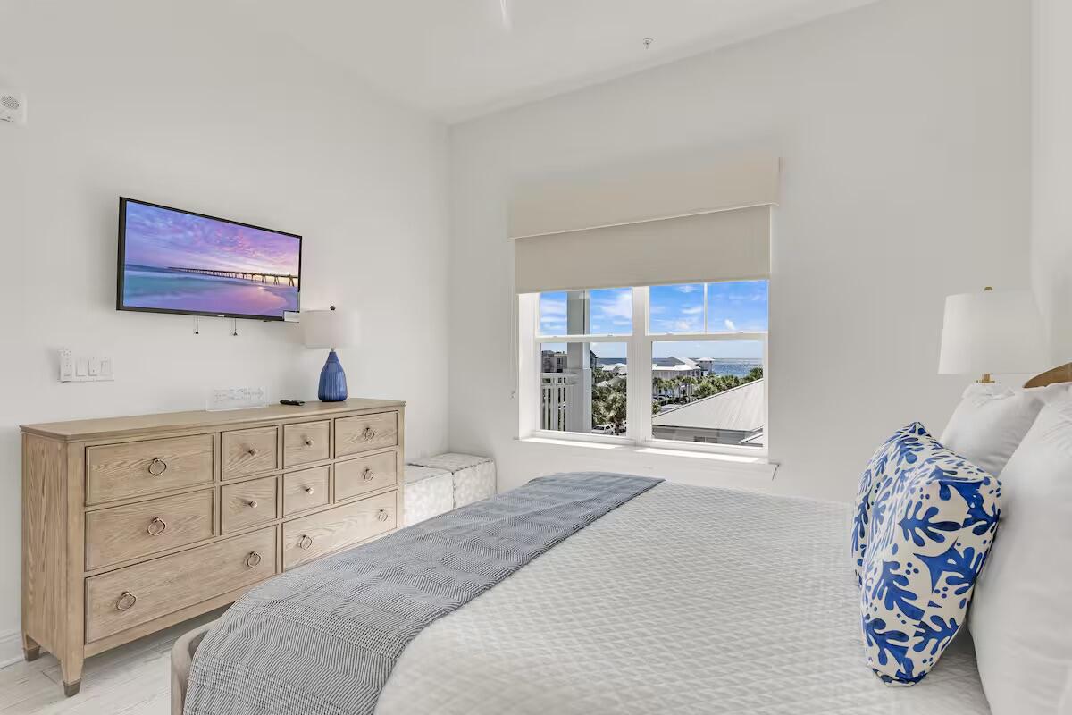 Gulf Place Residences - Residential