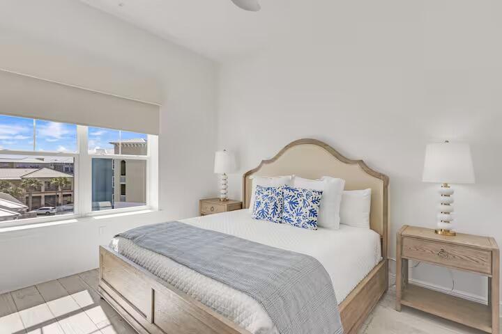 Gulf Place Residences - Residential