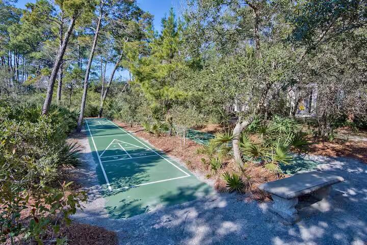 Gulf Place Residences - Residential