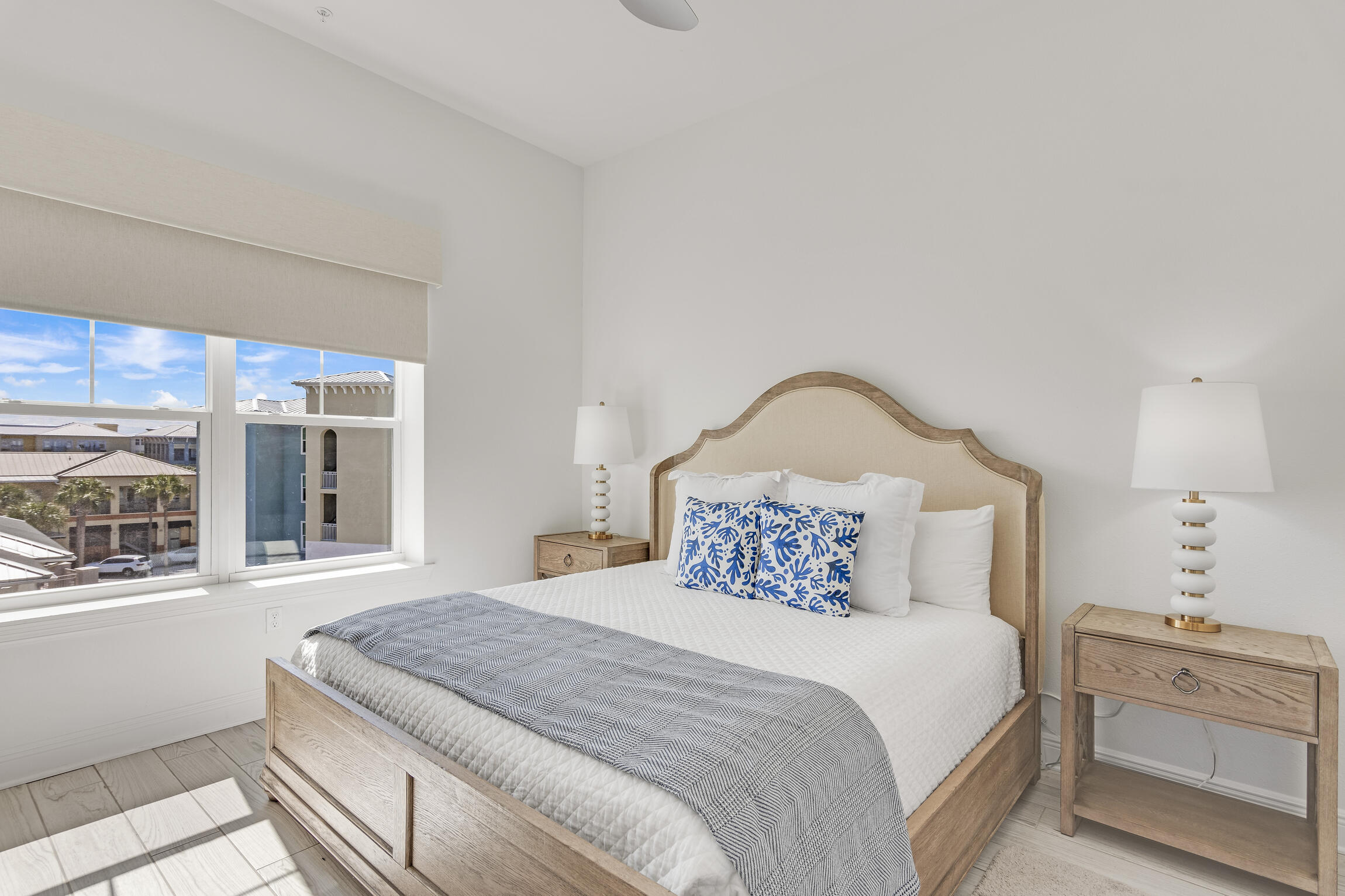 Gulf Place Residences - Residential