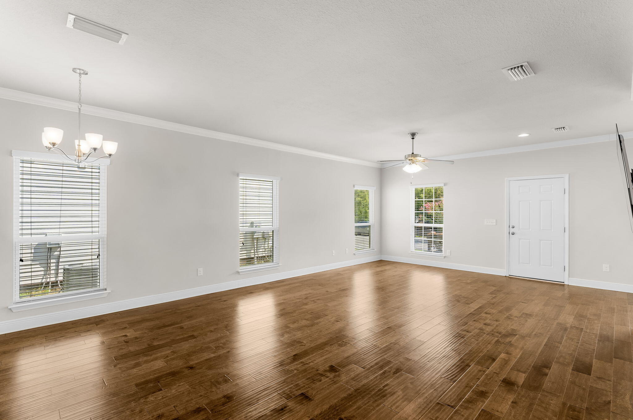 Mosaic Oaks - Residential
