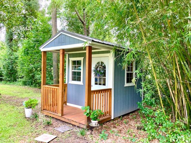 TOWN OF DEFUNIAK SPRINGS - Residential