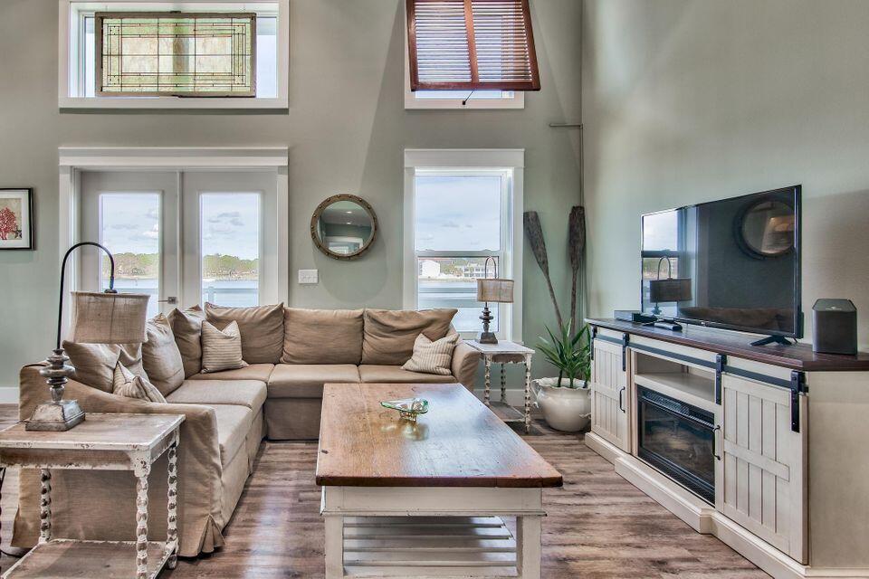 Sound Side Lofts - Residential