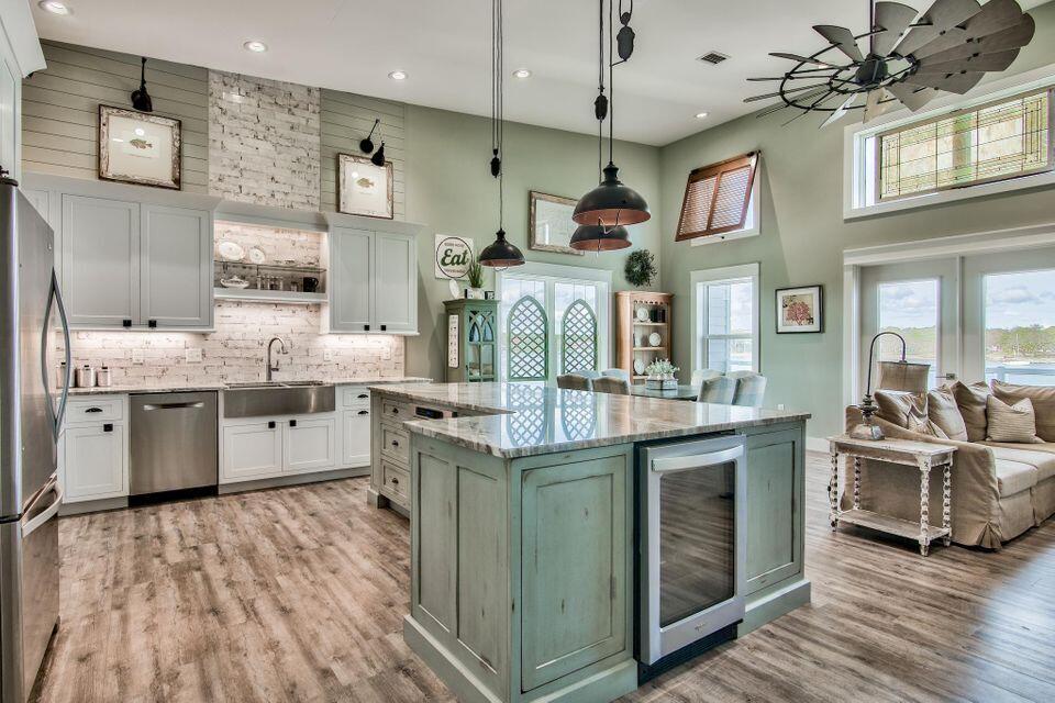 Sound Side Lofts - Residential