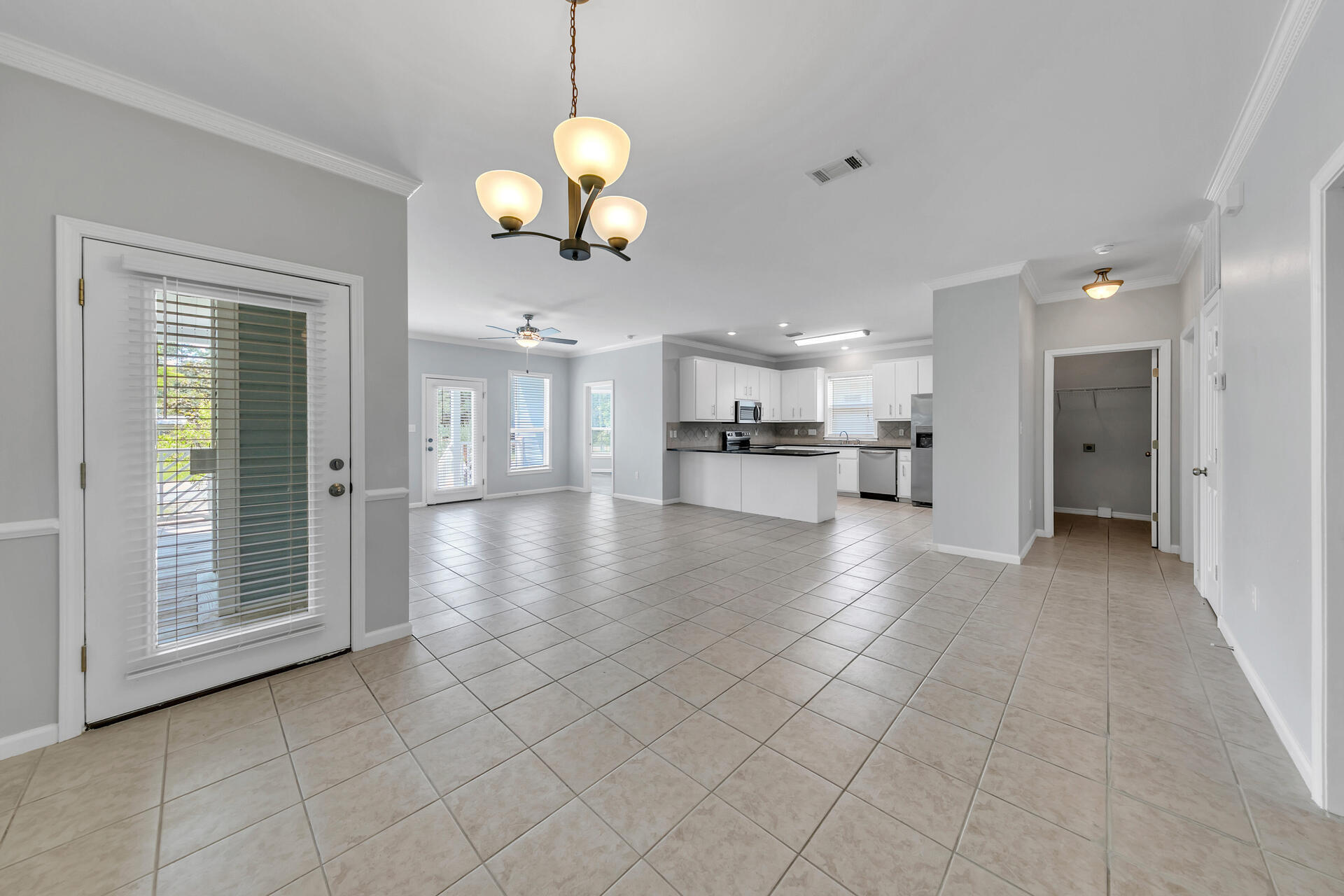 TOWN OF SANTA ROSA - Residential Lease