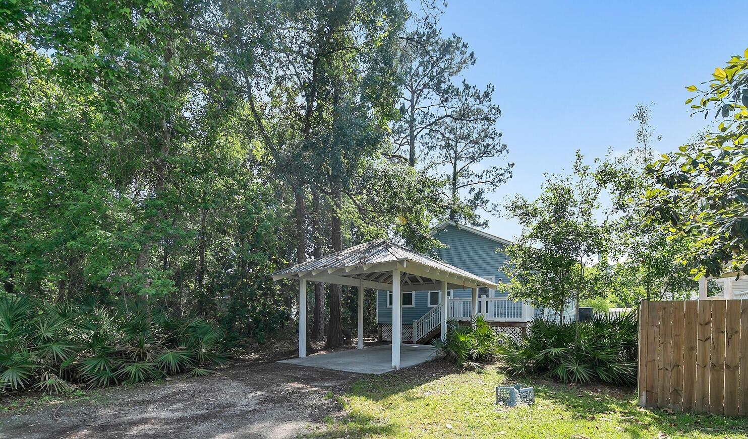 TOWN OF SANTA ROSA - Residential Lease