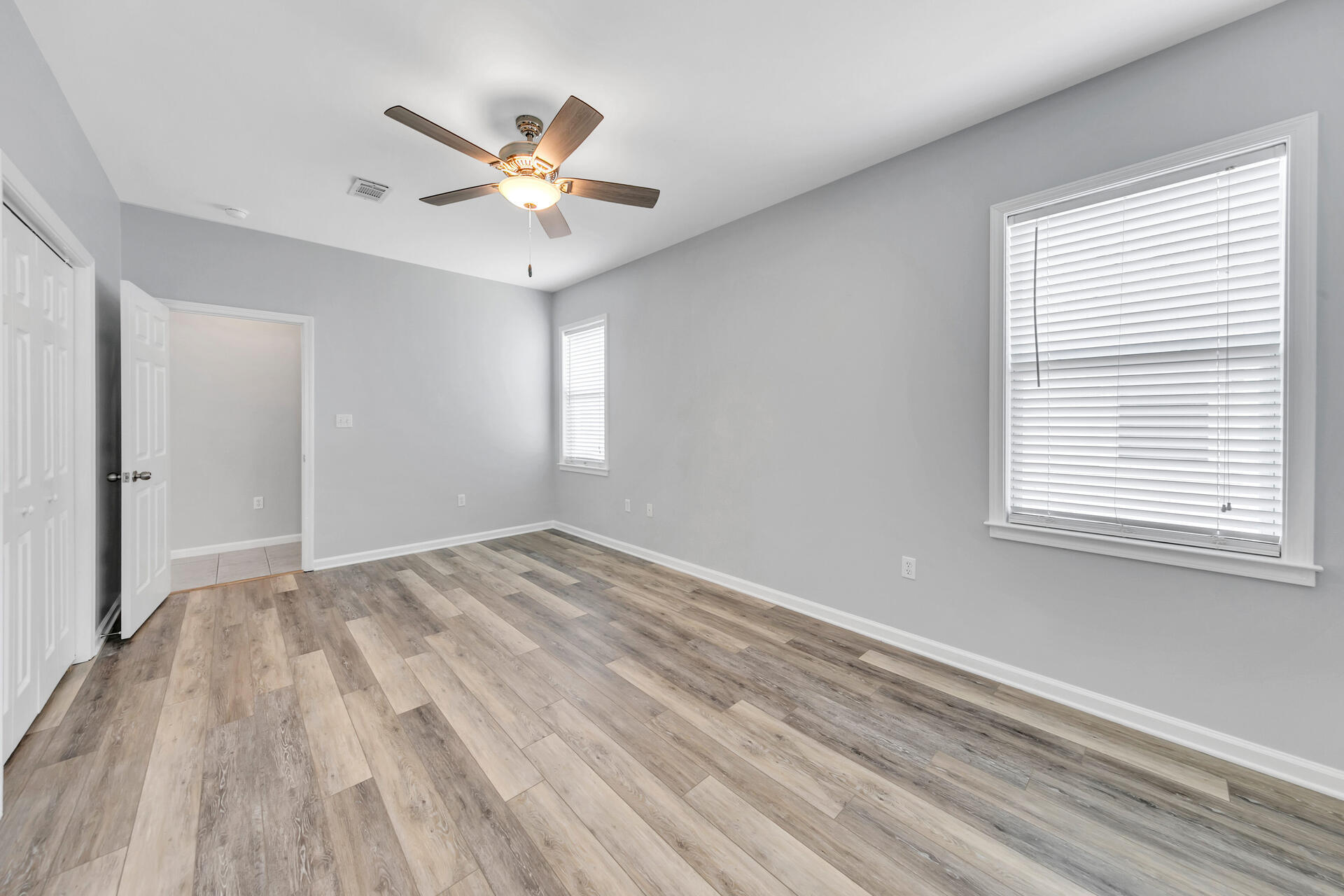 TOWN OF SANTA ROSA - Residential Lease