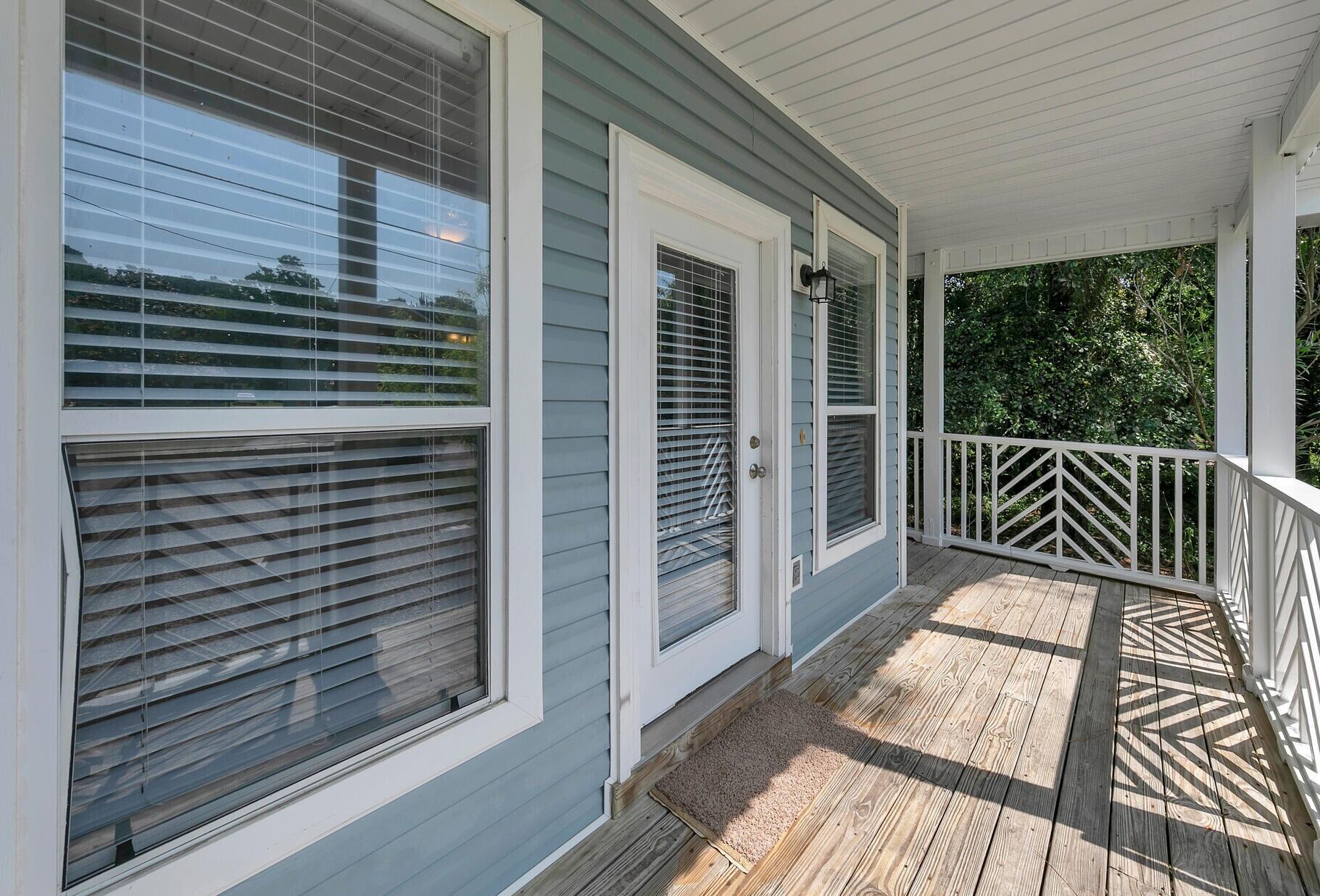 TOWN OF SANTA ROSA - Residential Lease