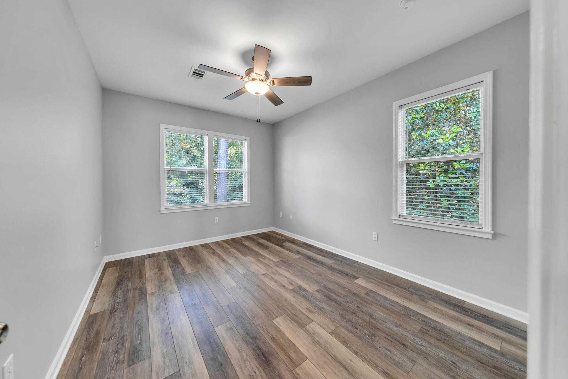 TOWN OF SANTA ROSA - Residential Lease