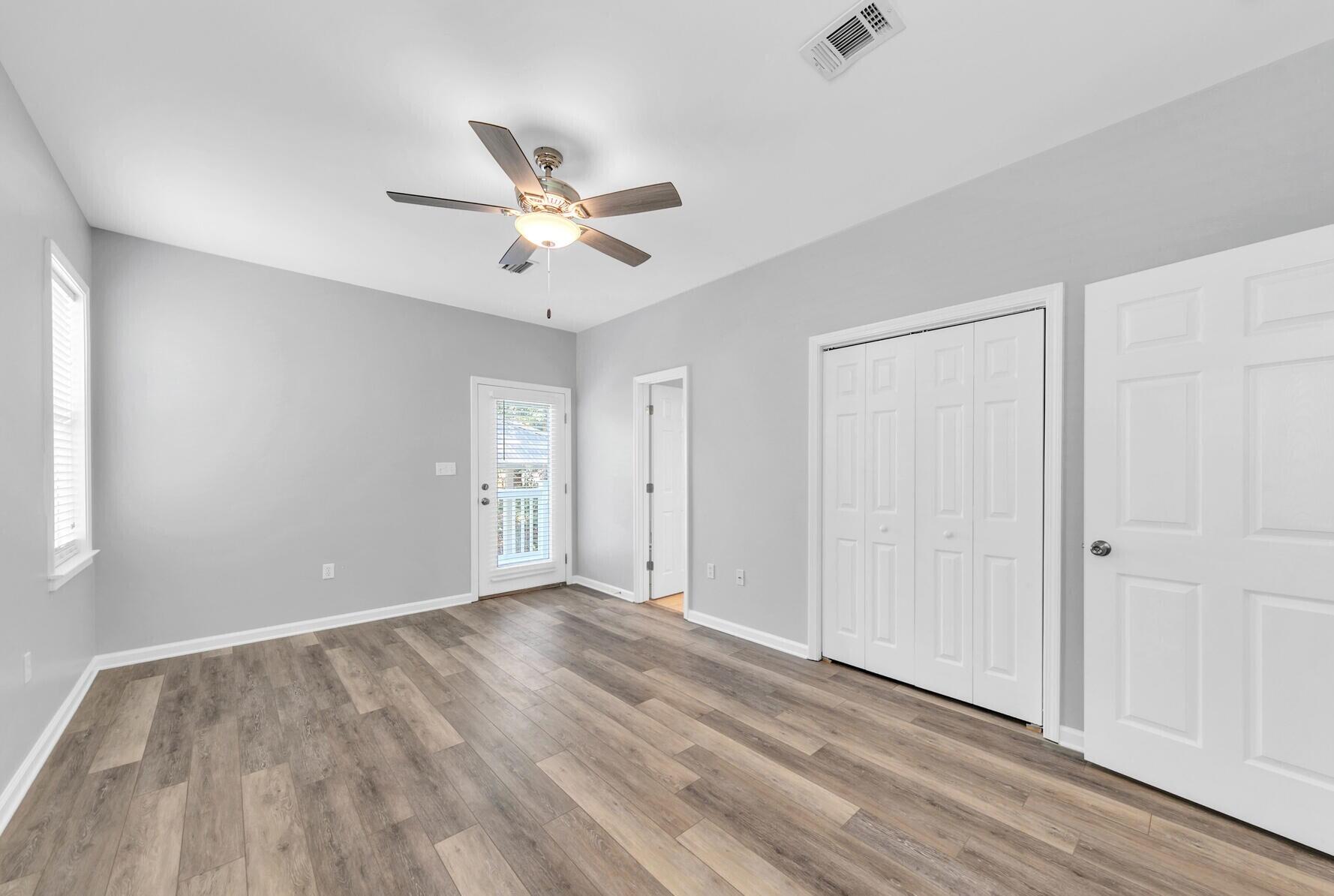 TOWN OF SANTA ROSA - Residential Lease