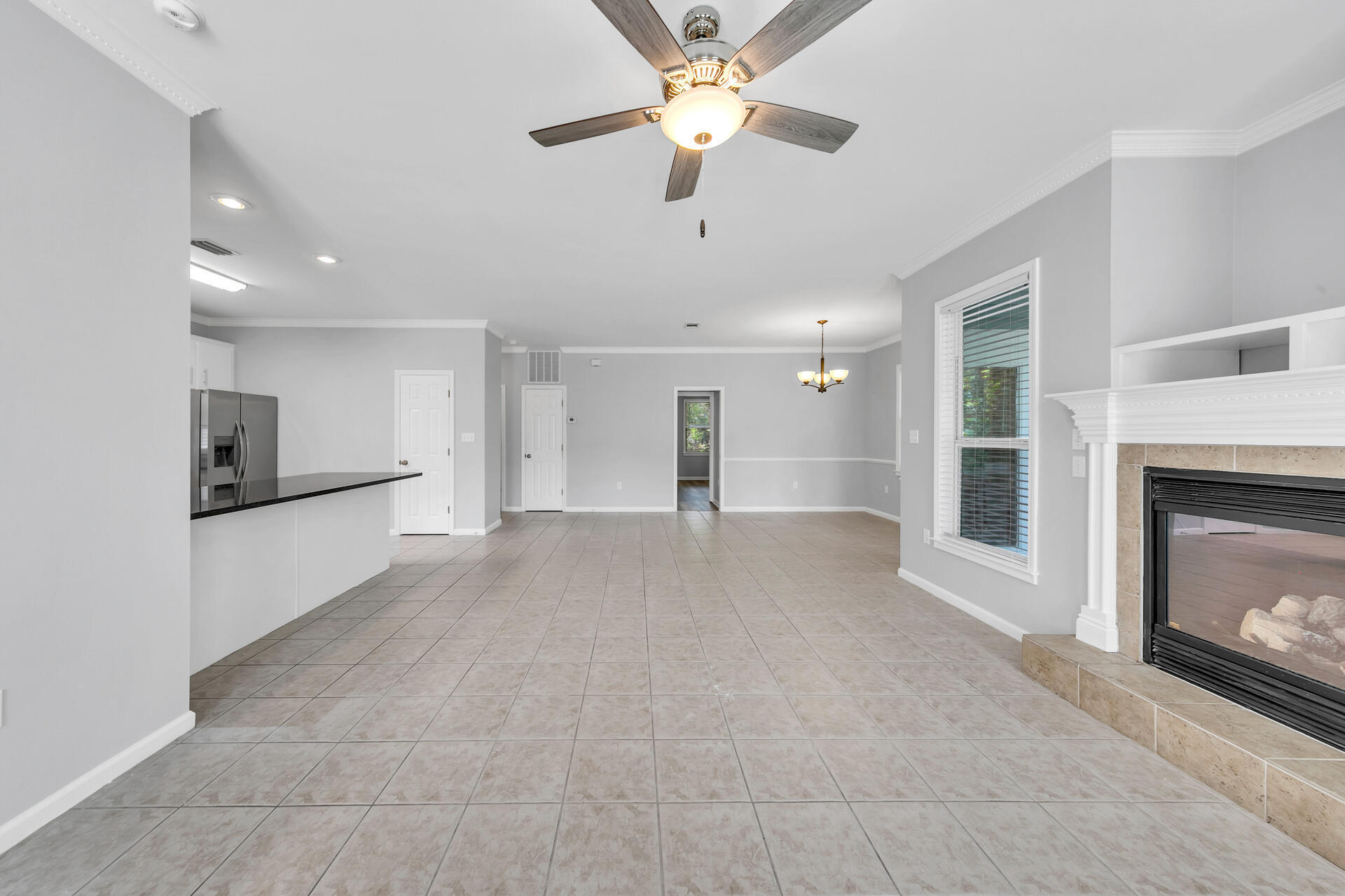 TOWN OF SANTA ROSA - Residential Lease