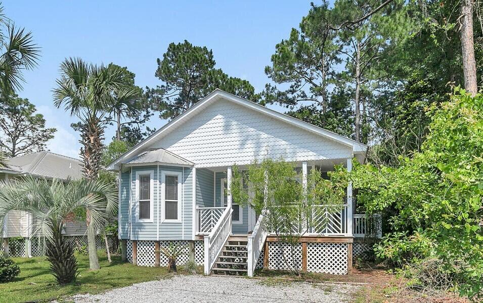 TOWN OF SANTA ROSA - Residential Lease