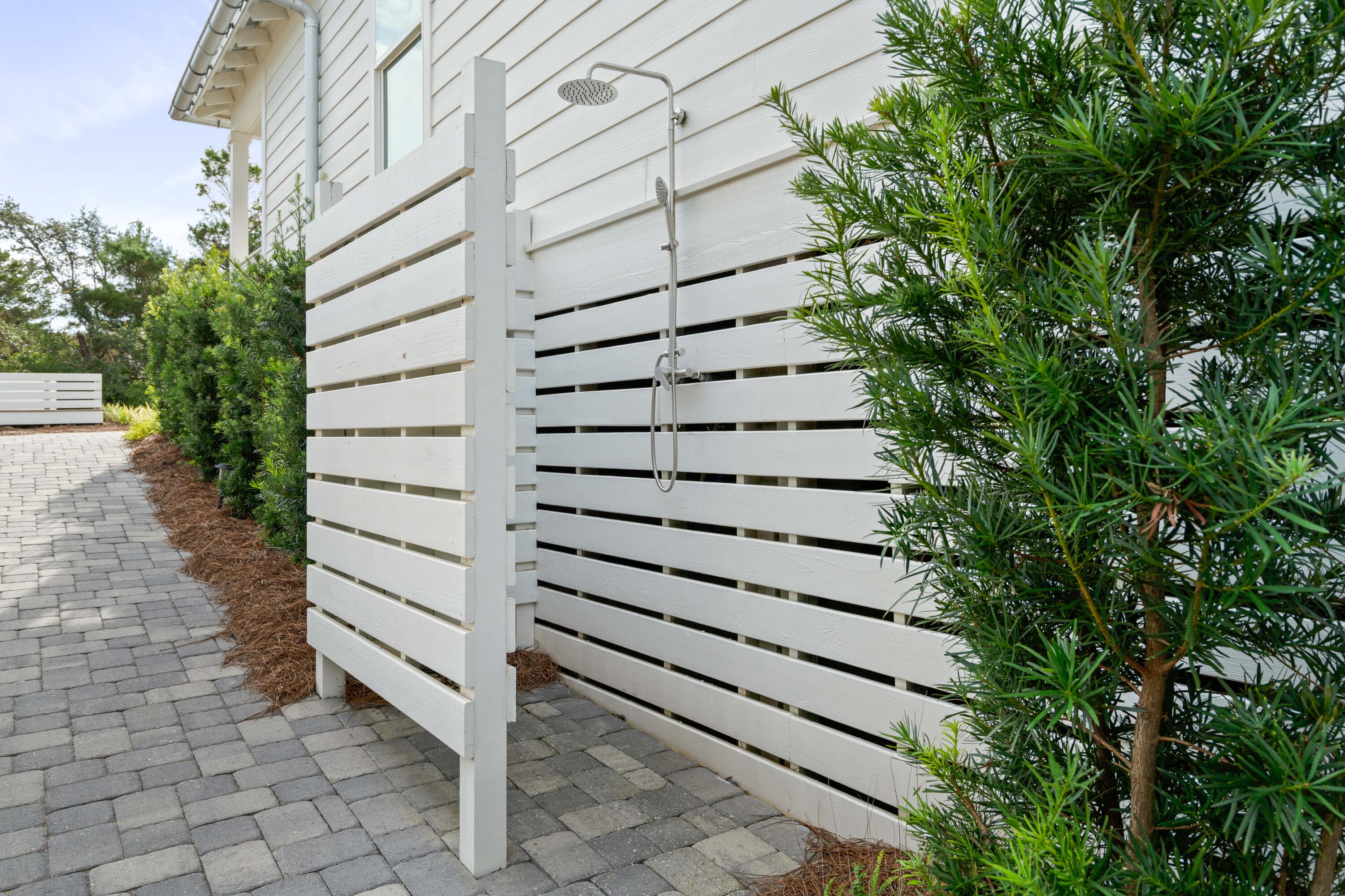 SEABREEZE - Residential