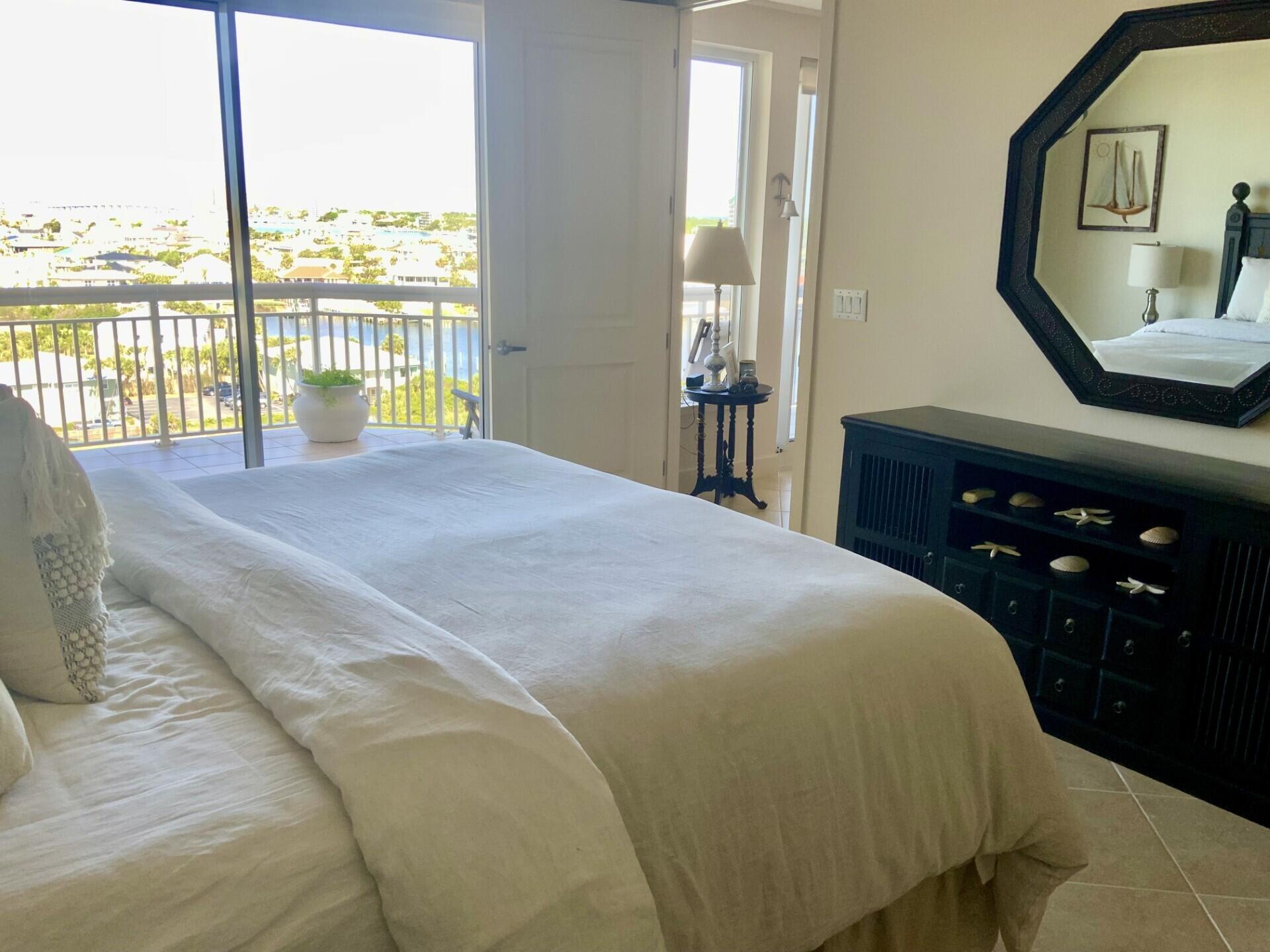 HARBOR LANDING - Residential