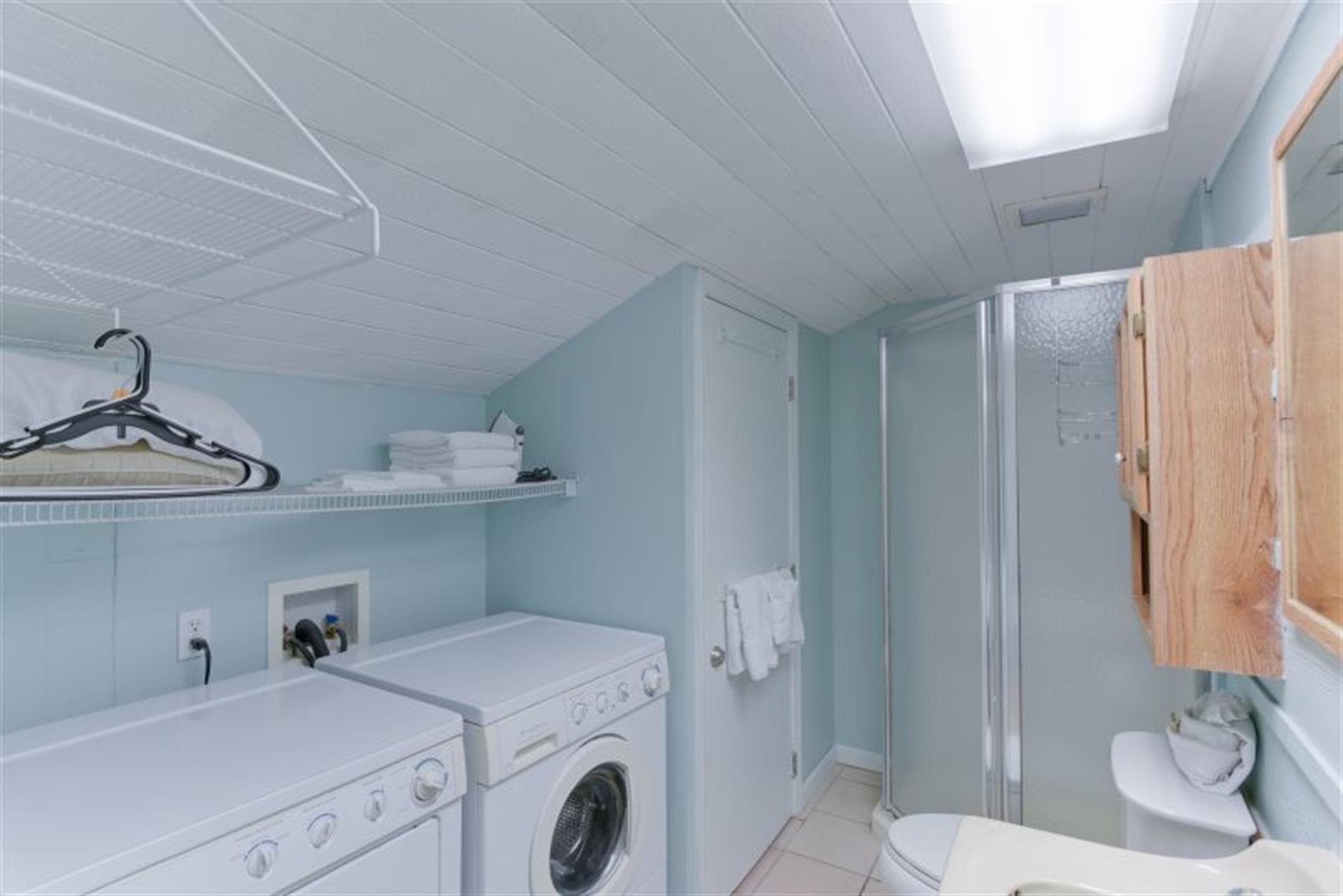 SEA CABINS T/H - Residential