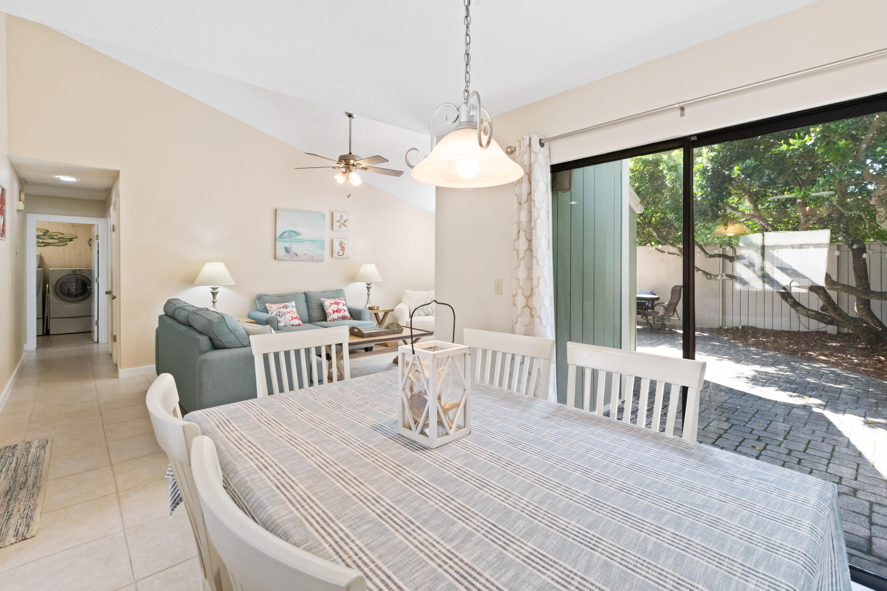 LINKSIDE VILLAGE UNIT 1 - Residential