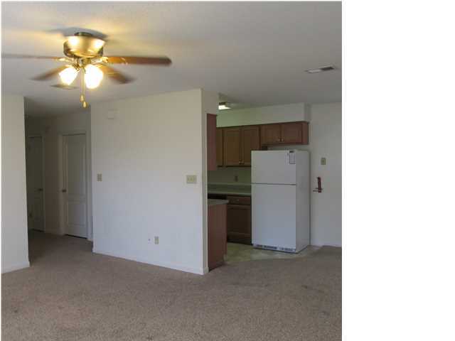 ISLAND MARK - Residential Lease