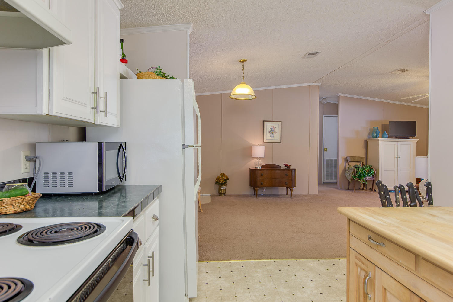 BAYSIDE HEIGHTS RANCHETTES - Residential