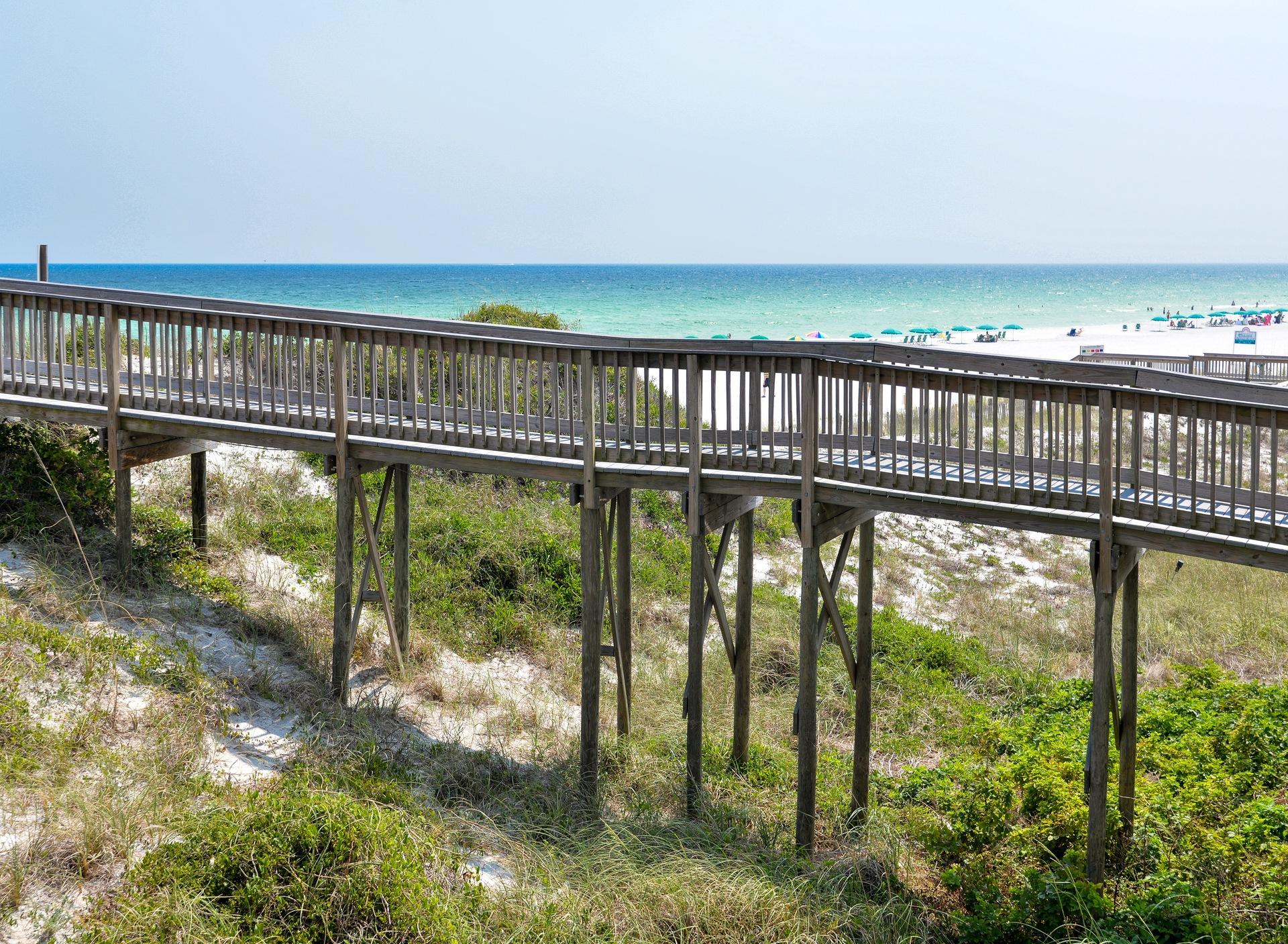 HIDDEN DUNES BEACH COTTAGES 2 - Residential