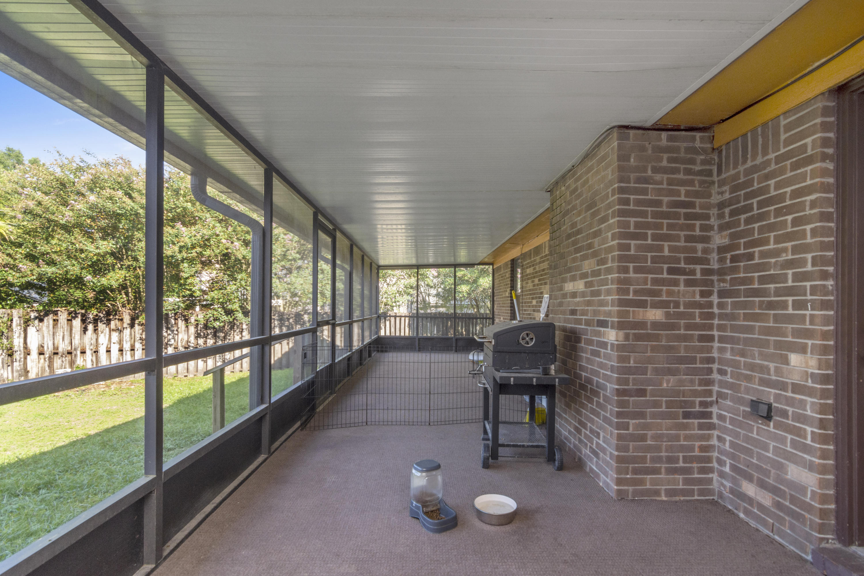 COUNTRYVIEW EST 1ST ADD LOT 88 - Residential