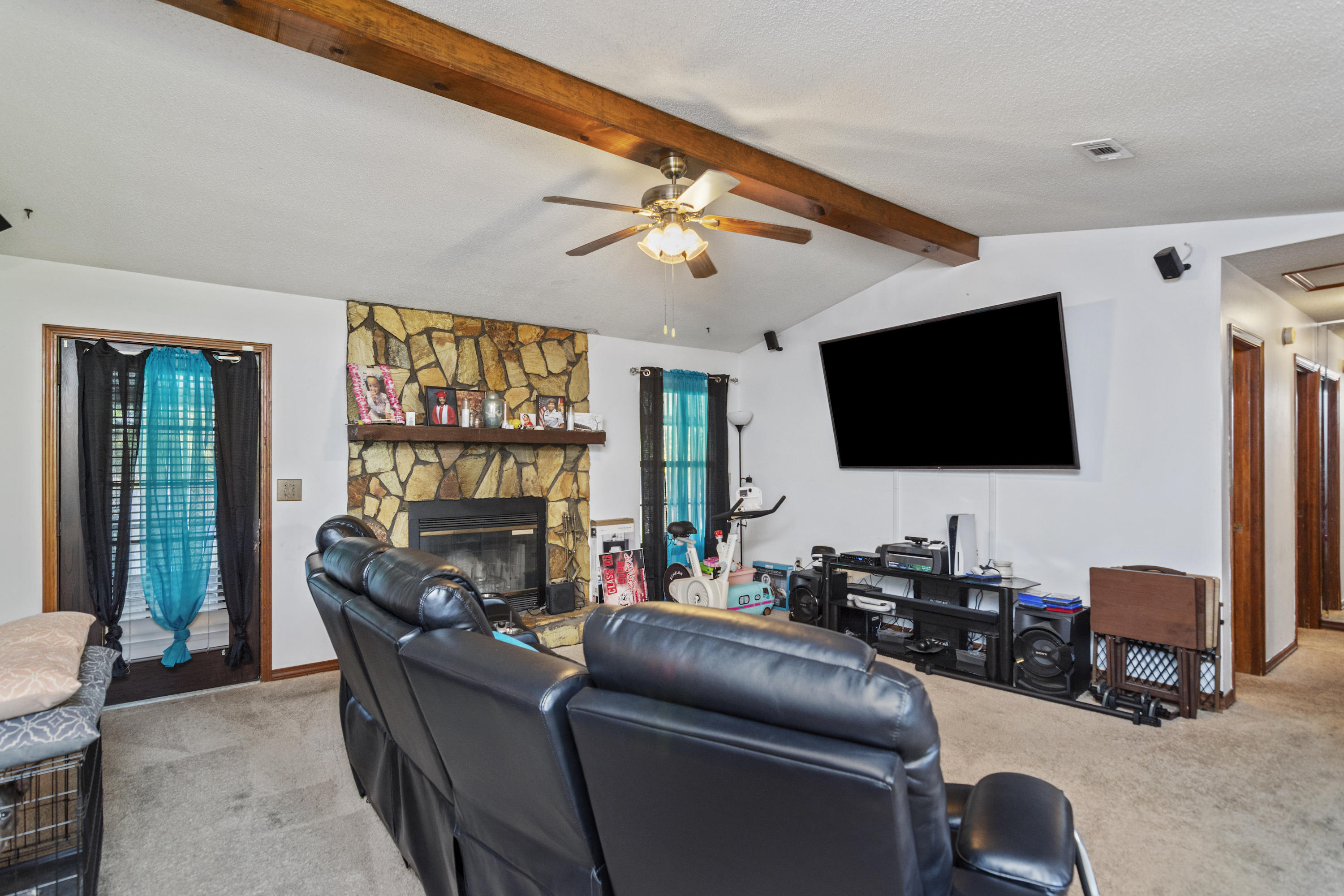 COUNTRYVIEW EST 1ST ADD LOT 88 - Residential