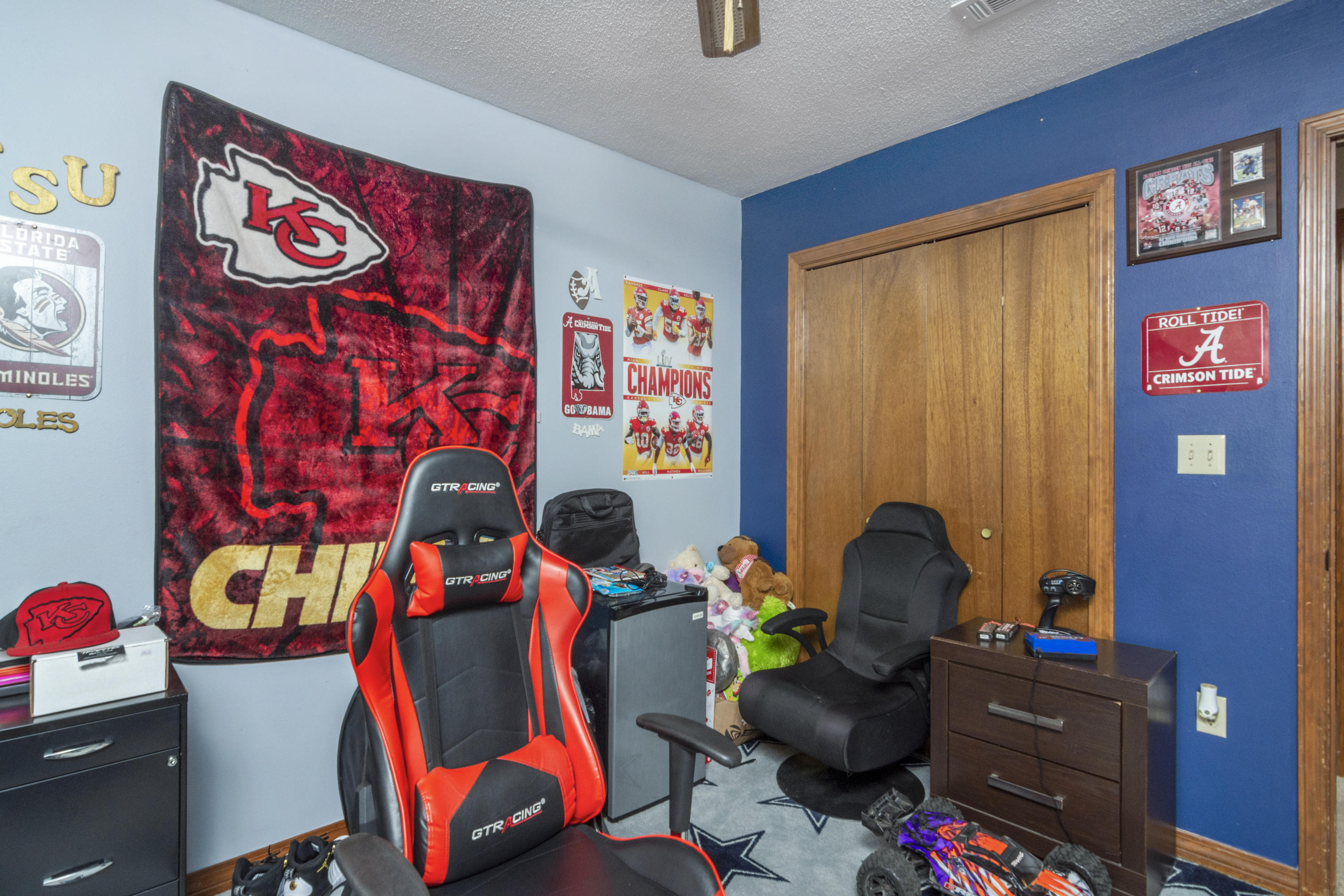 COUNTRYVIEW EST 1ST ADD LOT 88 - Residential