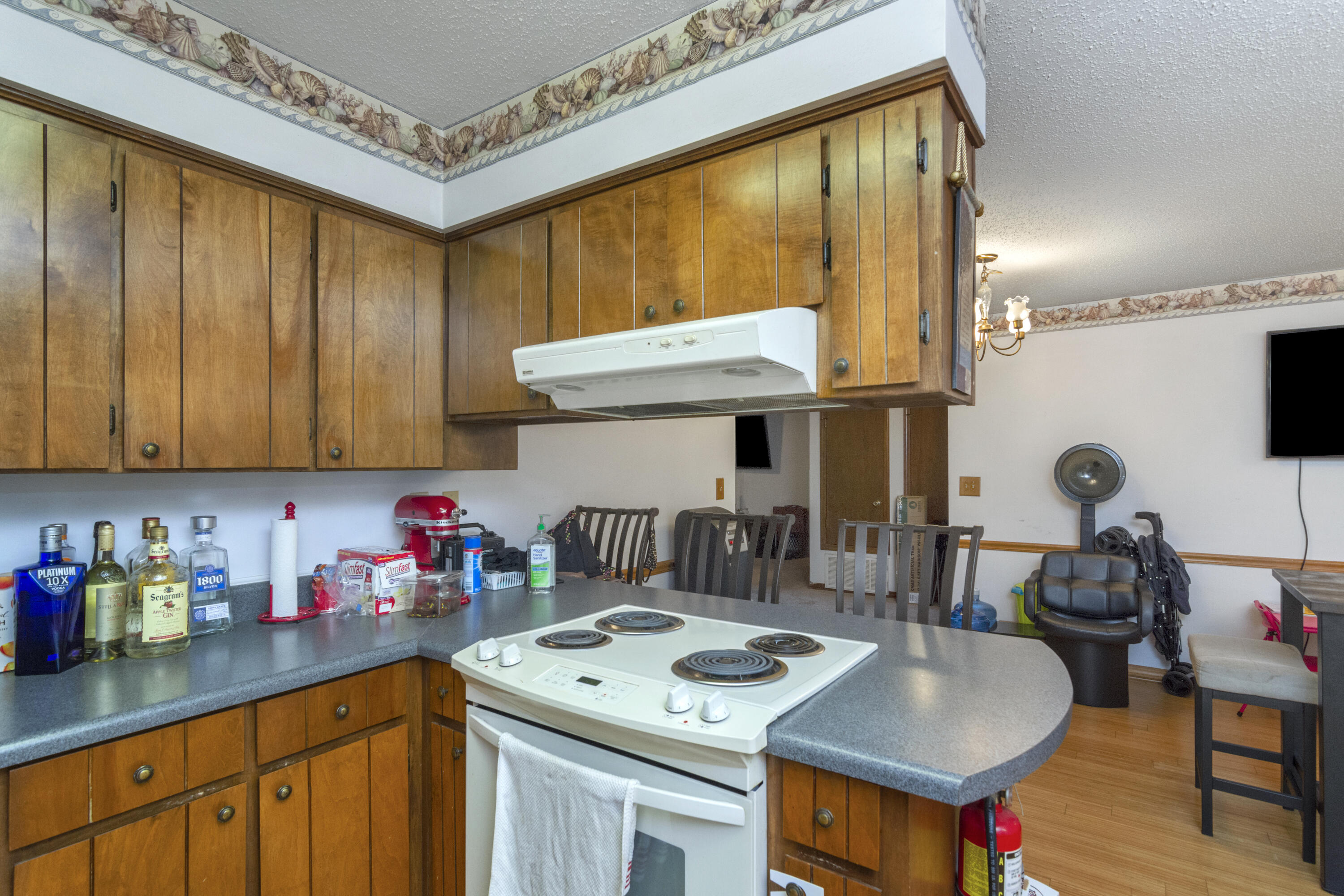 COUNTRYVIEW EST 1ST ADD LOT 88 - Residential