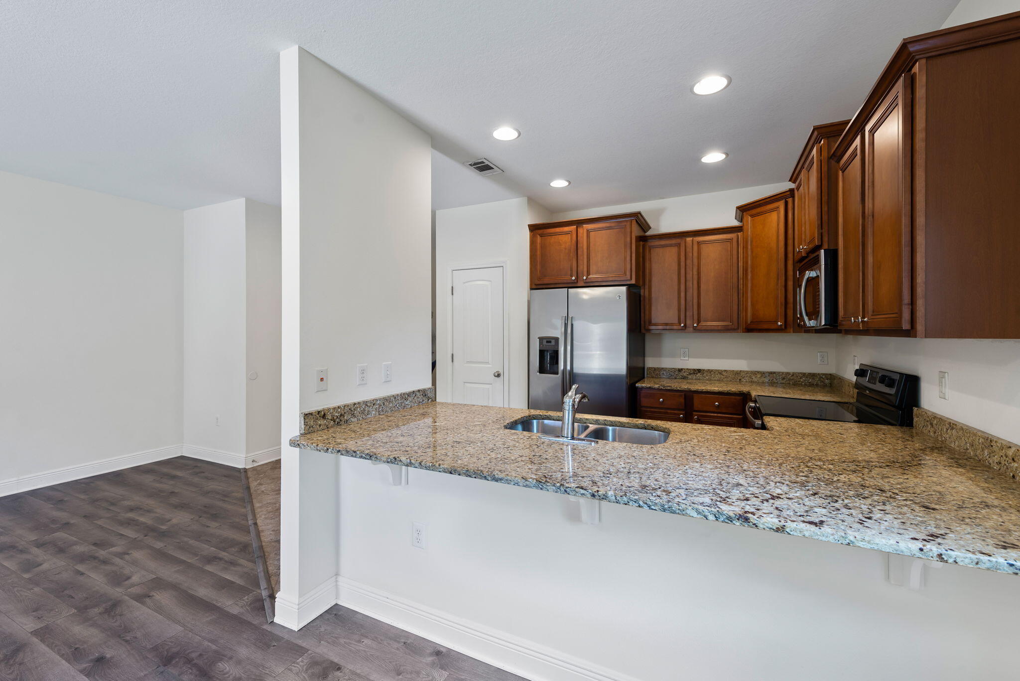 Reserve Pointe - Residential