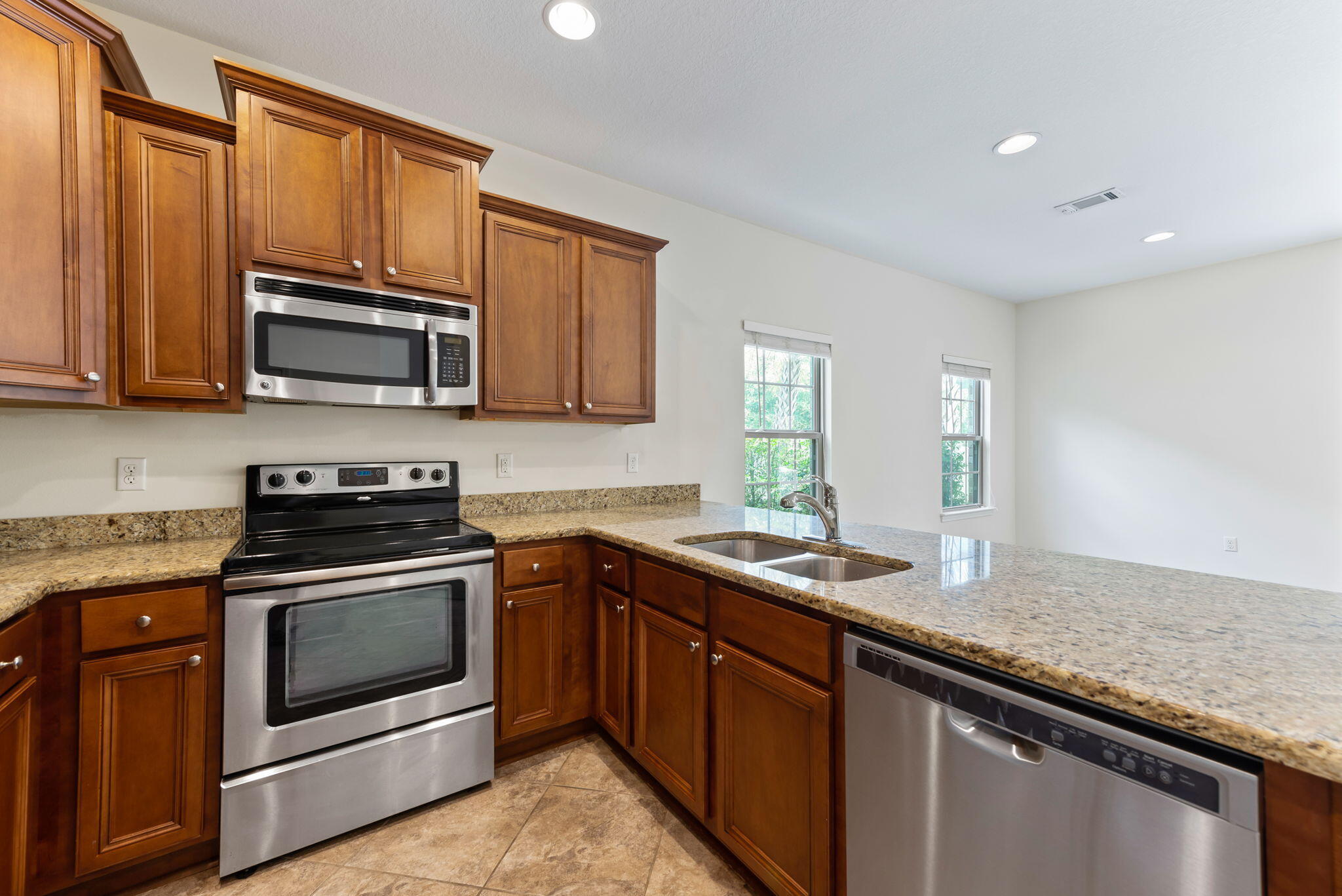 Reserve Pointe - Residential