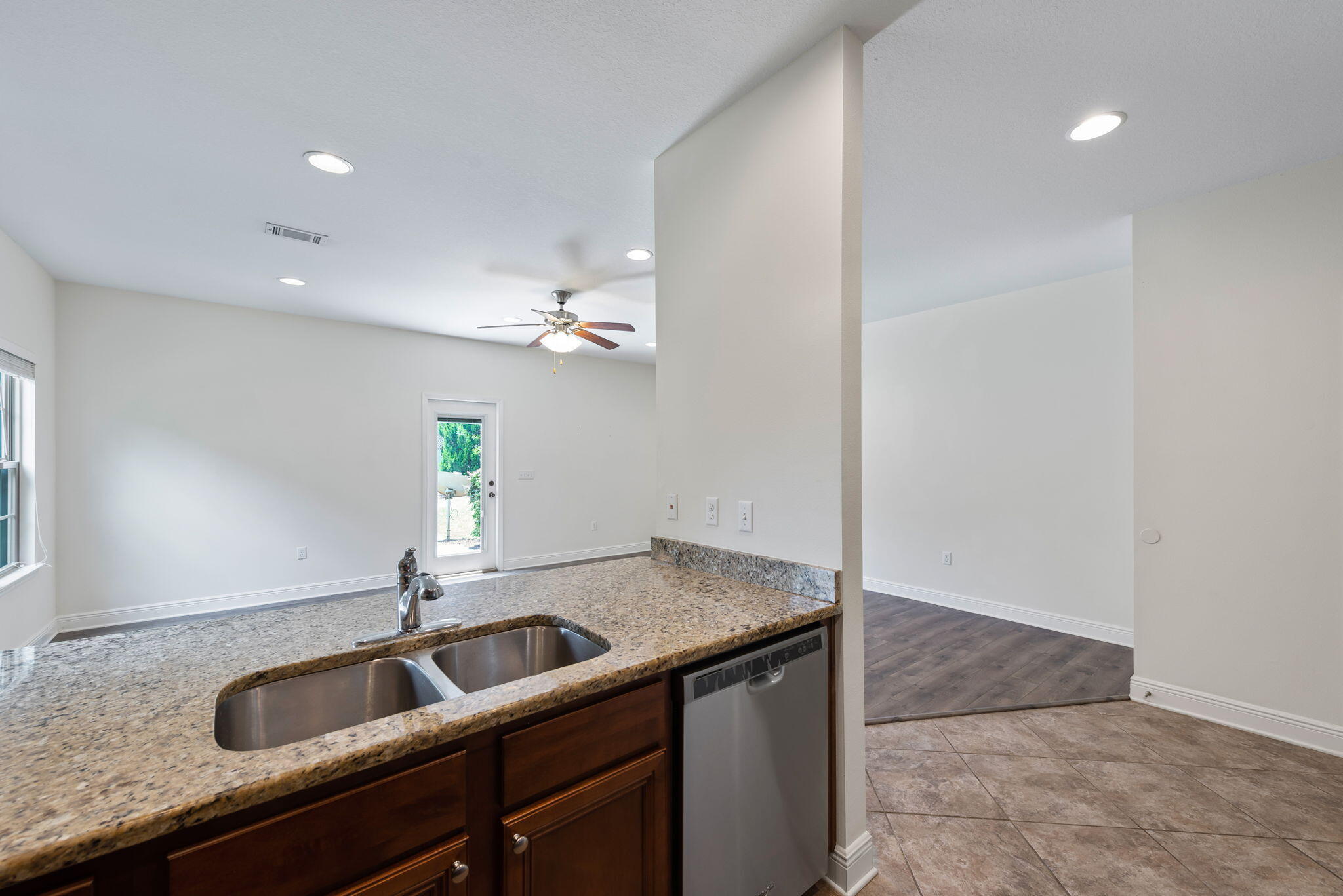 Reserve Pointe - Residential