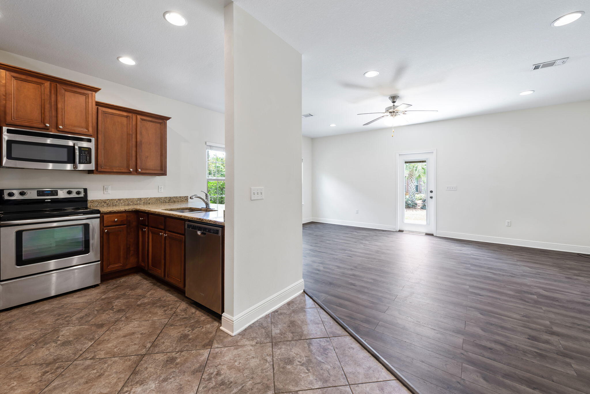 Reserve Pointe - Residential