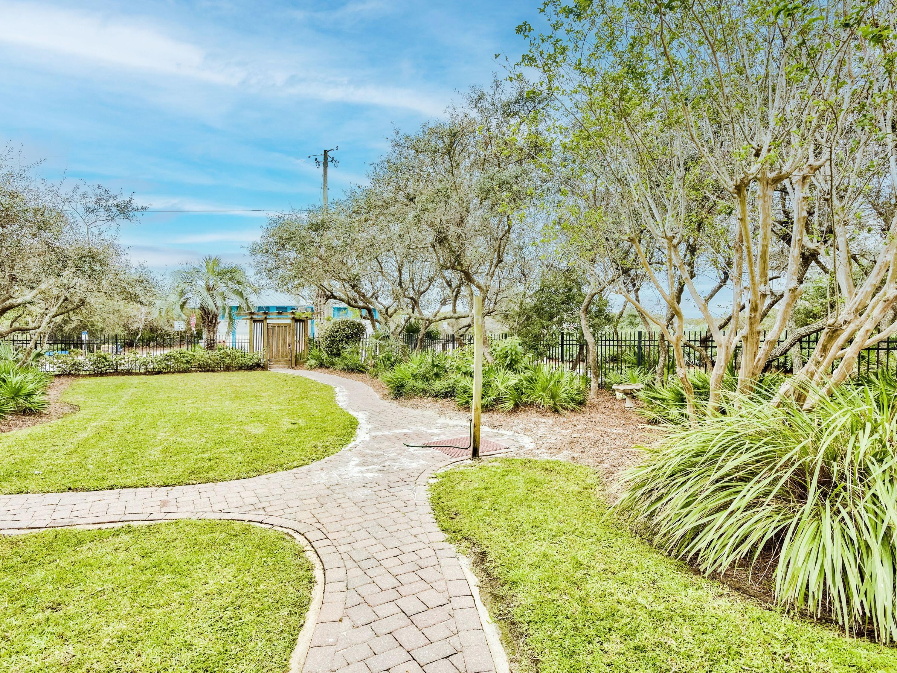 INLET DUNES CONDO PH 1 - Residential