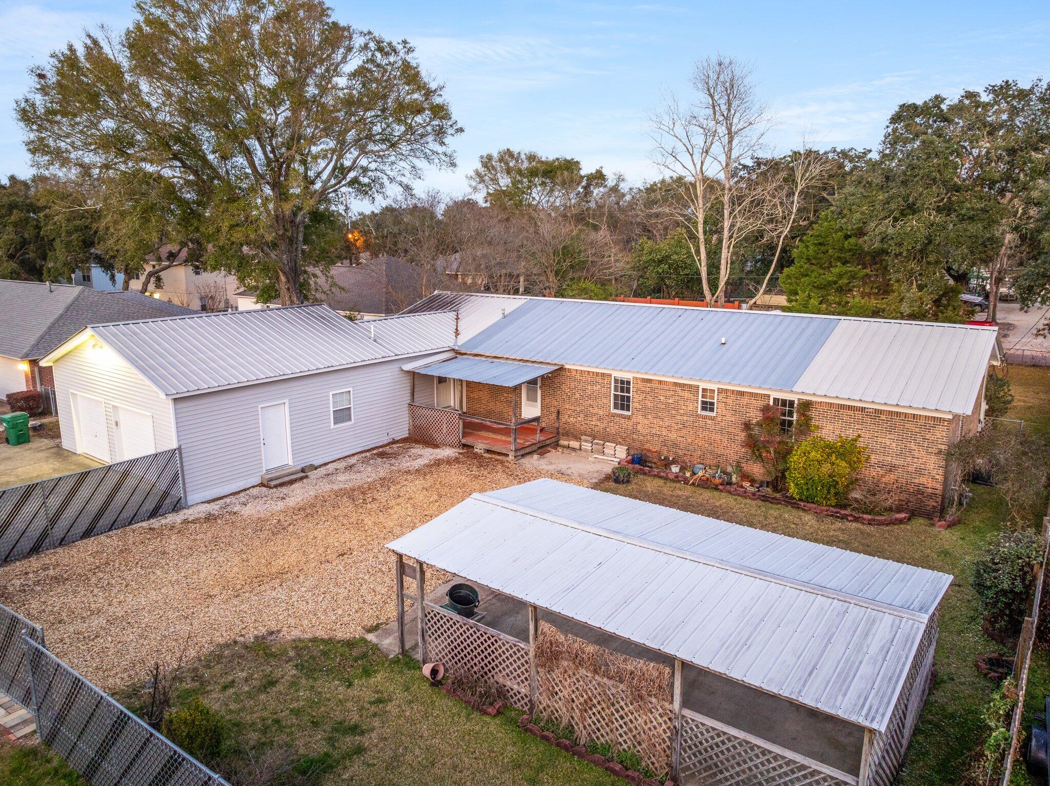 METES & BOUNDS - Residential