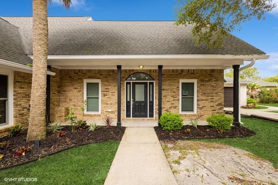 LAKE LORRAINE GARDENS - Residential