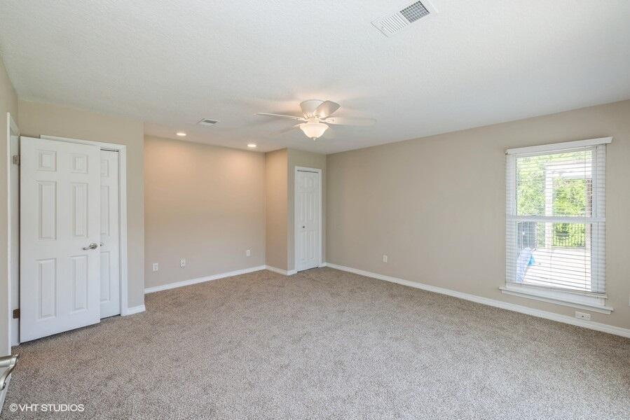 LAKE LORRAINE GARDENS - Residential