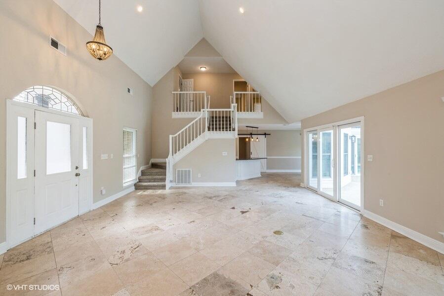 LAKE LORRAINE GARDENS - Residential