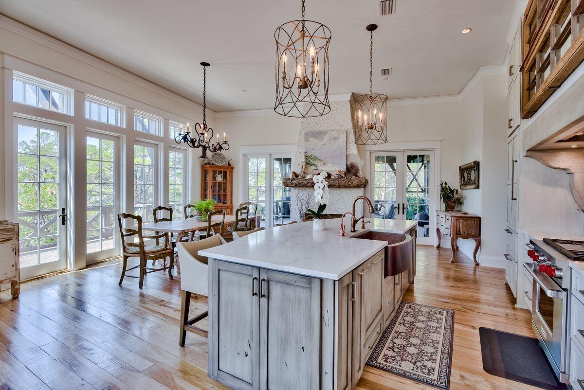DRAPER LAKE COASTAL VILLAGE - Residential