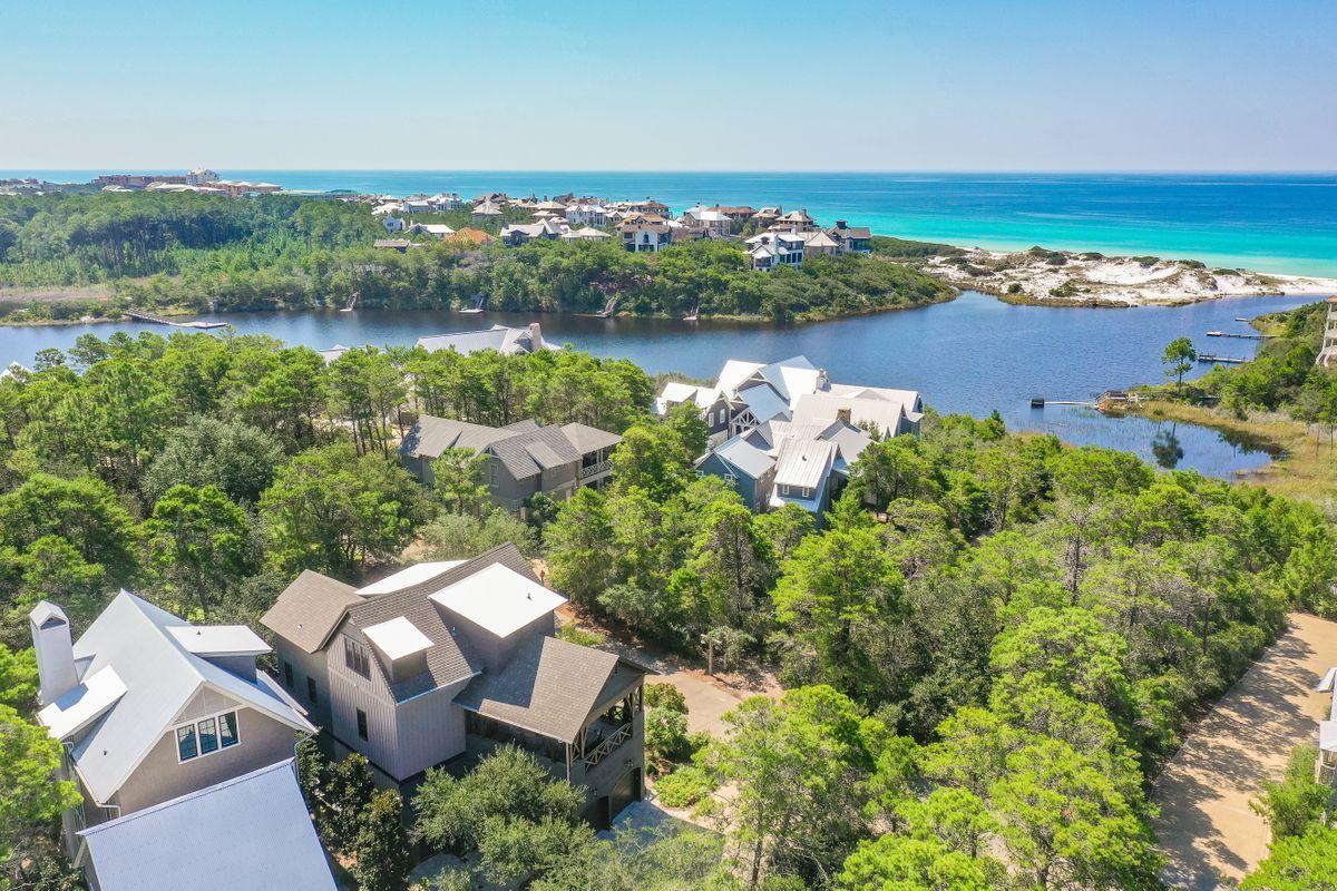 DRAPER LAKE COASTAL VILLAGE - Residential