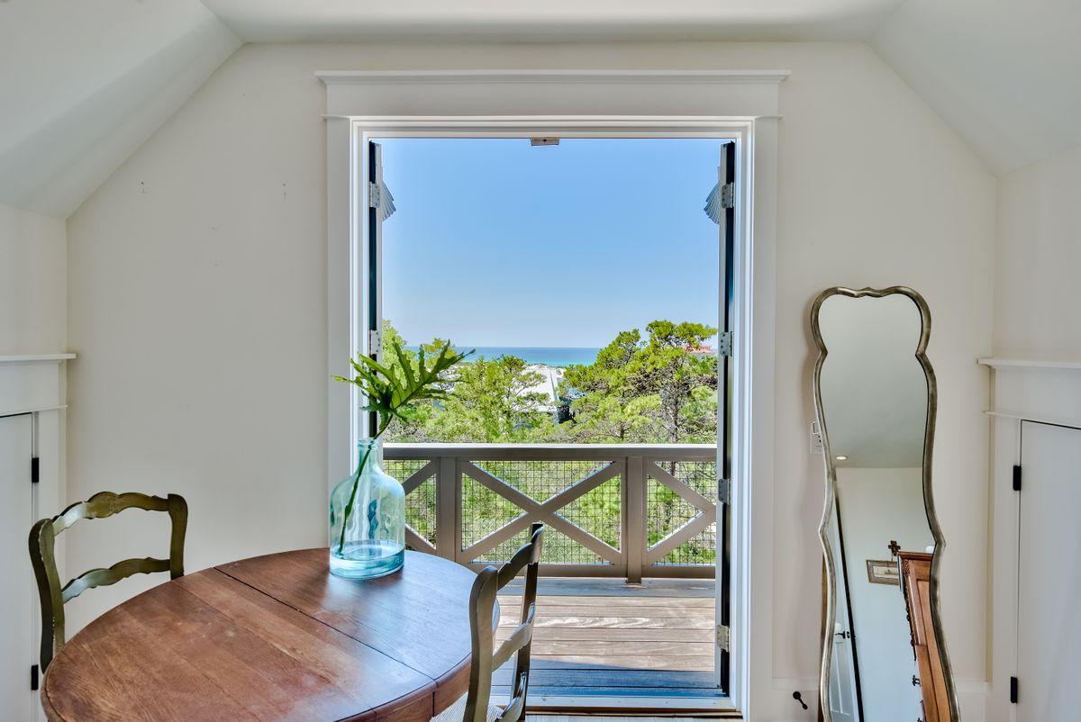 DRAPER LAKE COASTAL VILLAGE - Residential