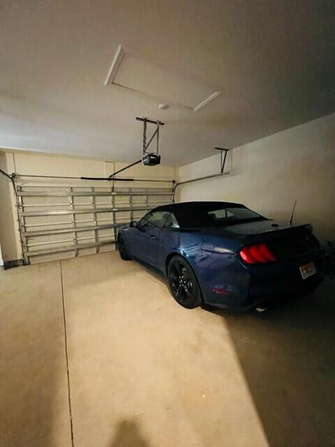 HAMMOCK BAY - Residential Lease