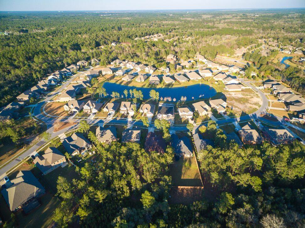 HAMMOCK BAY - Residential Lease