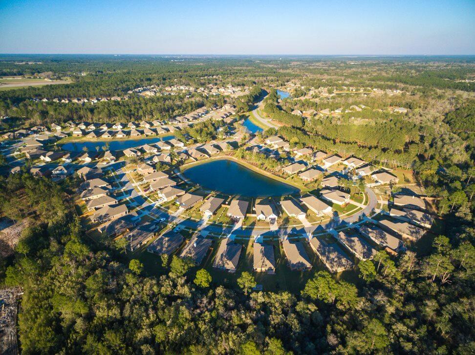 HAMMOCK BAY - Residential Lease