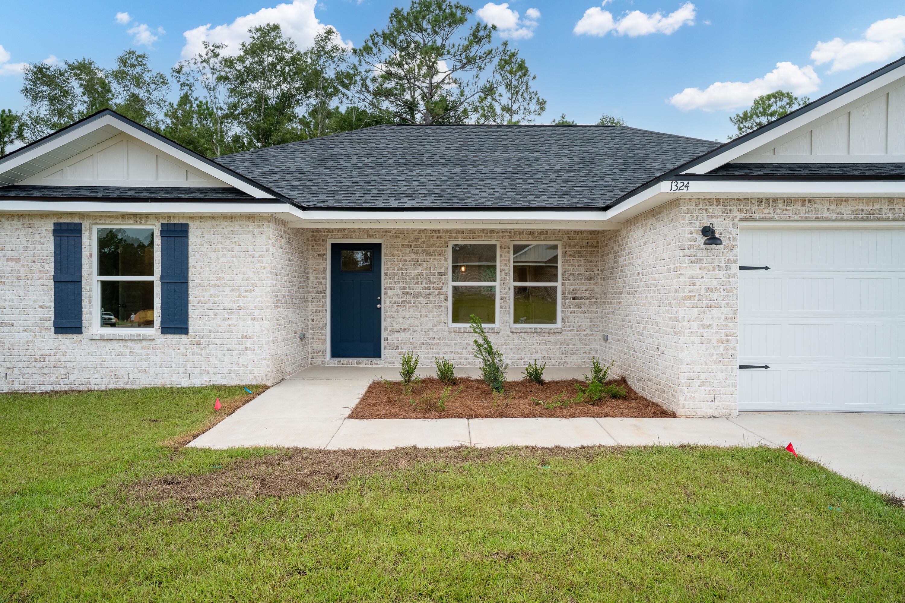 SOUTHERN DAY CHATEAU - Residential