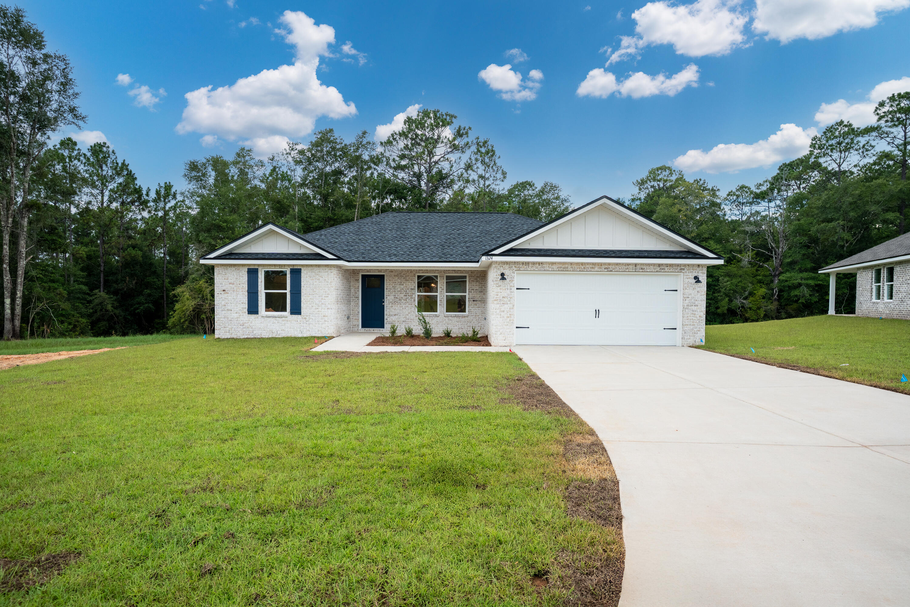 SOUTHERN DAY CHATEAU - Residential