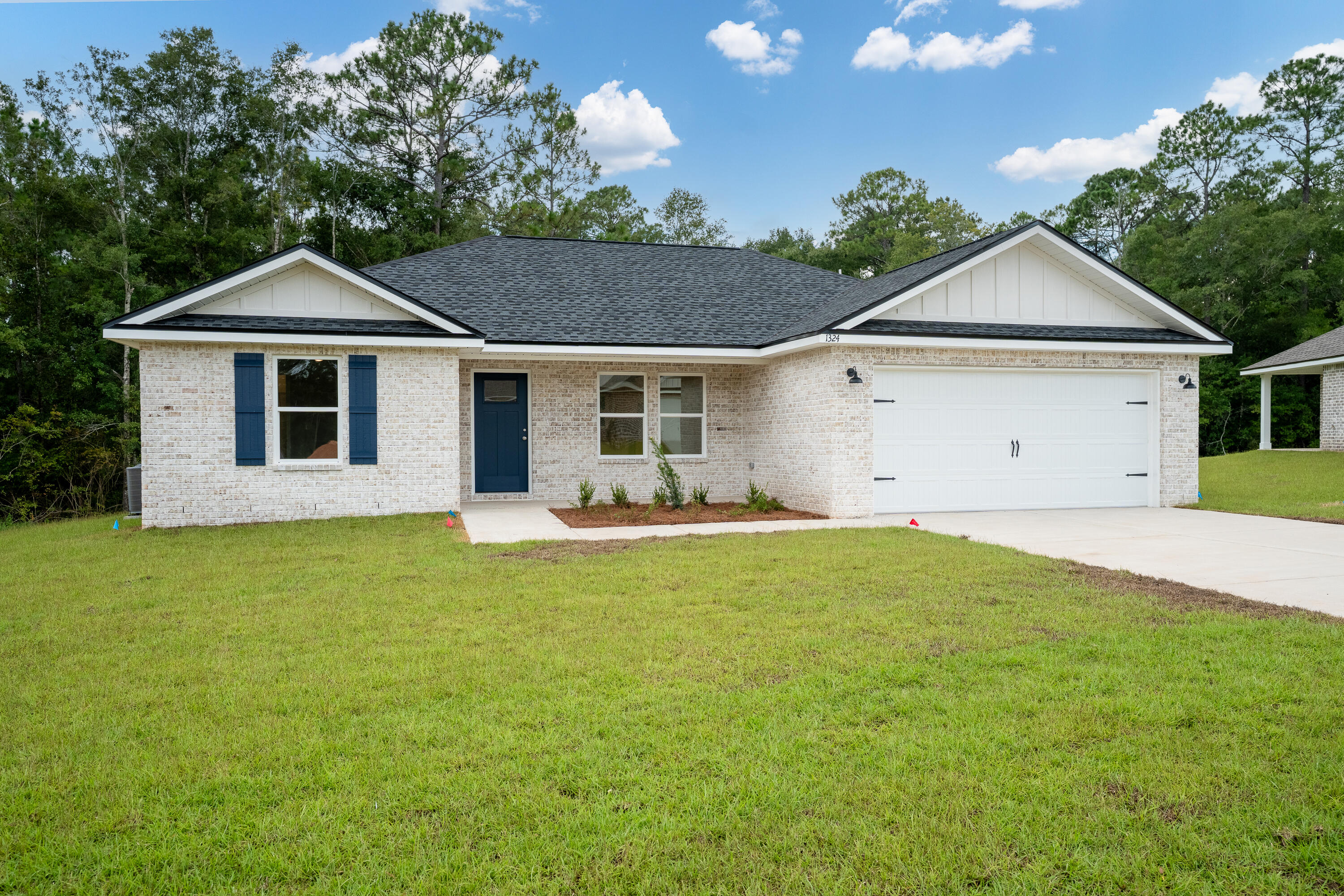 SOUTHERN DAY CHATEAU - Residential