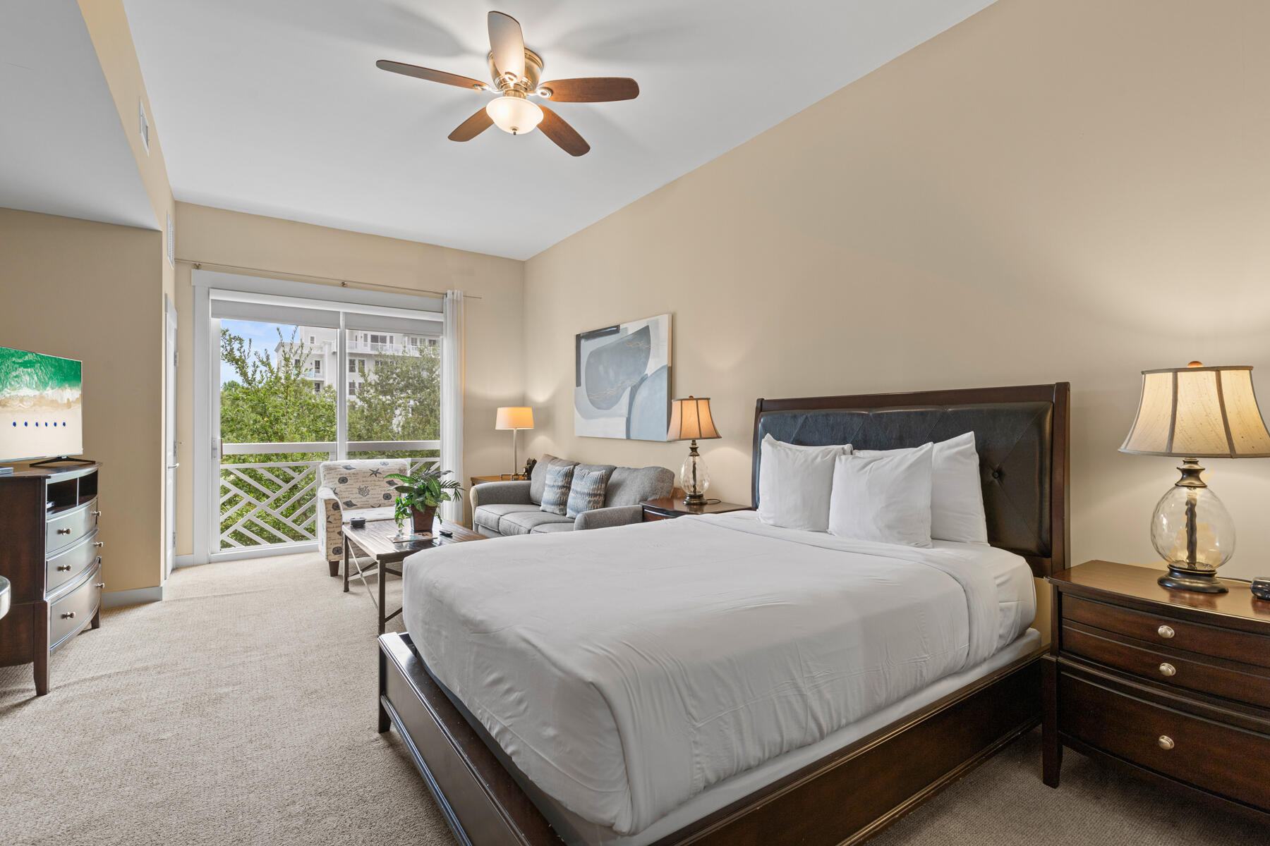 BAHIA CONDO - Residential