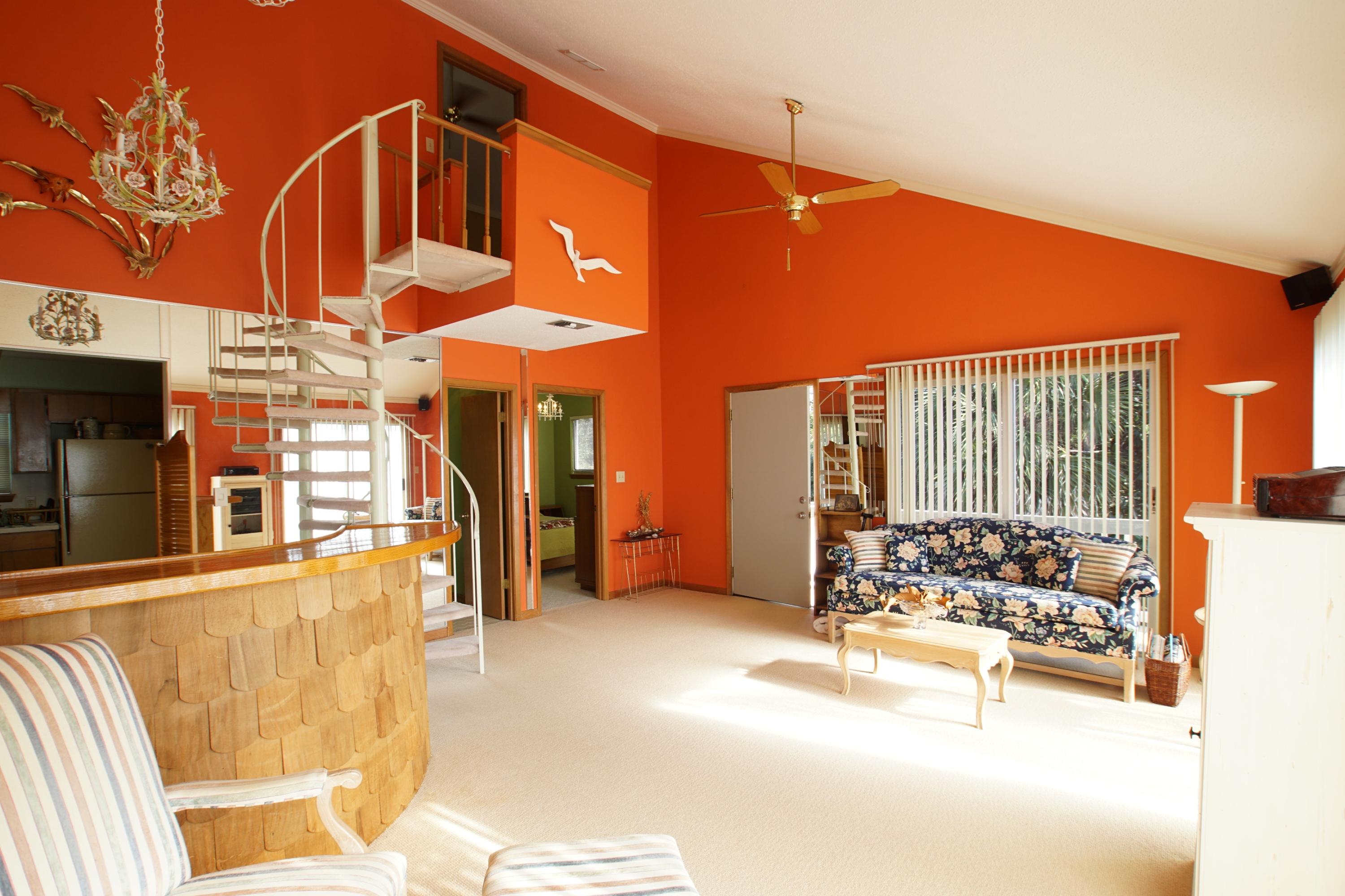 TOWN OF SANTA ROSA - Residential