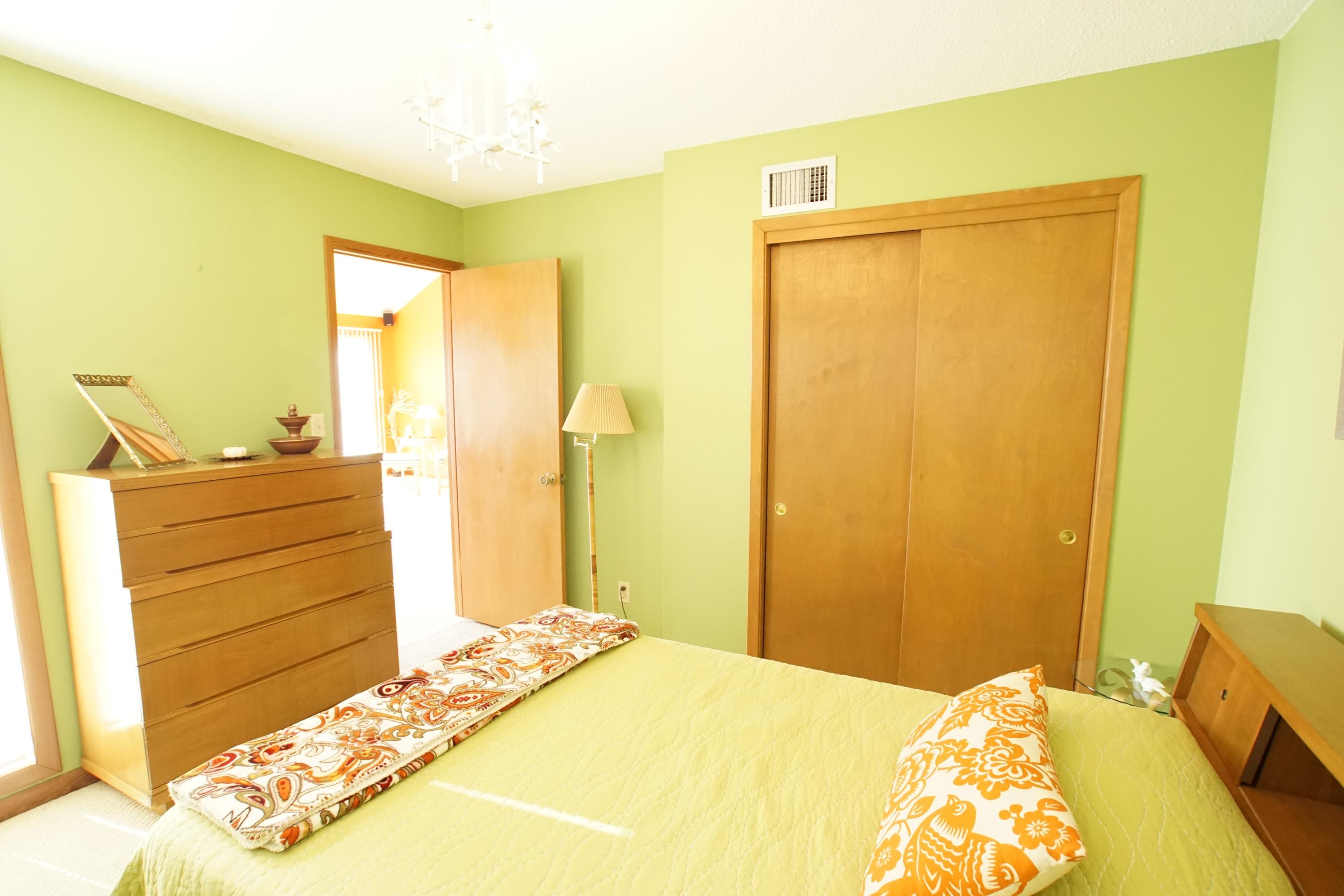 TOWN OF SANTA ROSA - Residential