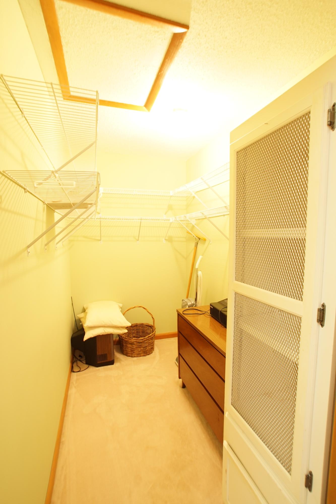 TOWN OF SANTA ROSA - Residential